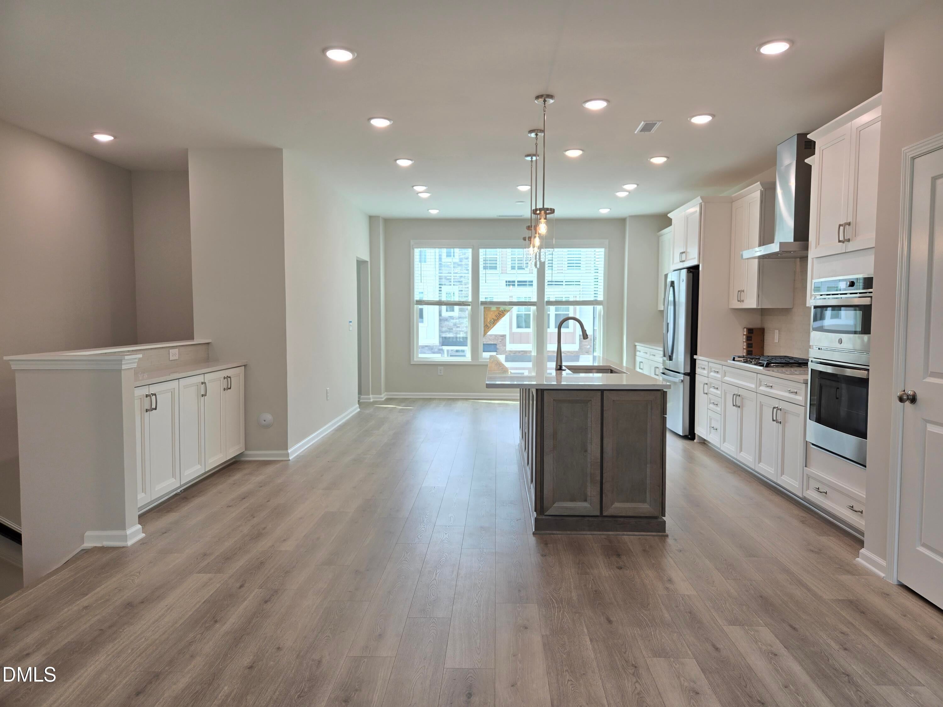 2005 Lambert Road 56