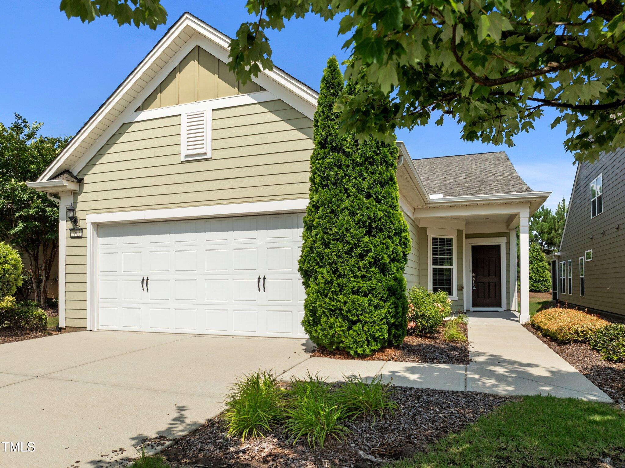 1704 Horne Creek Drive