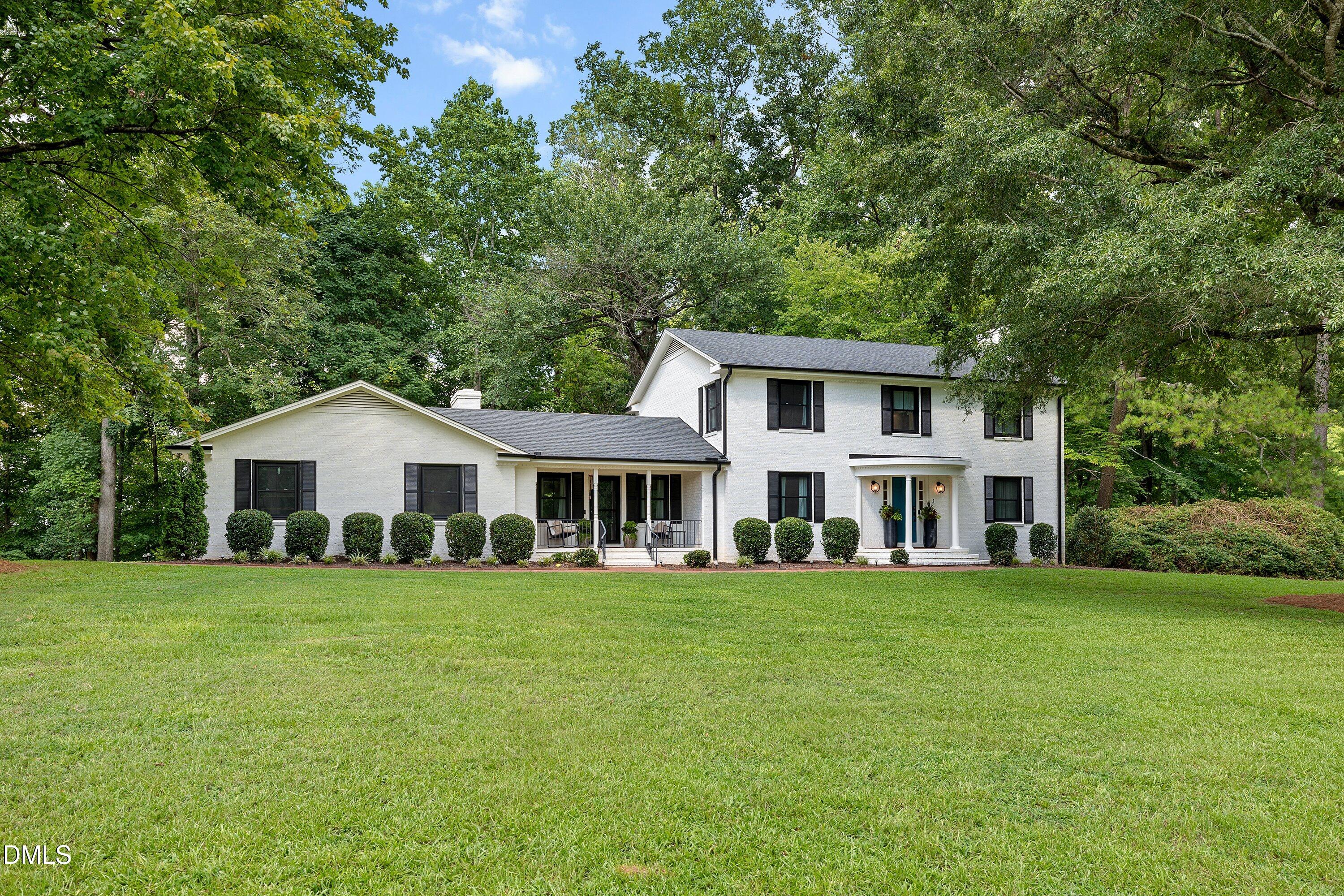 621 Edgewater Drive