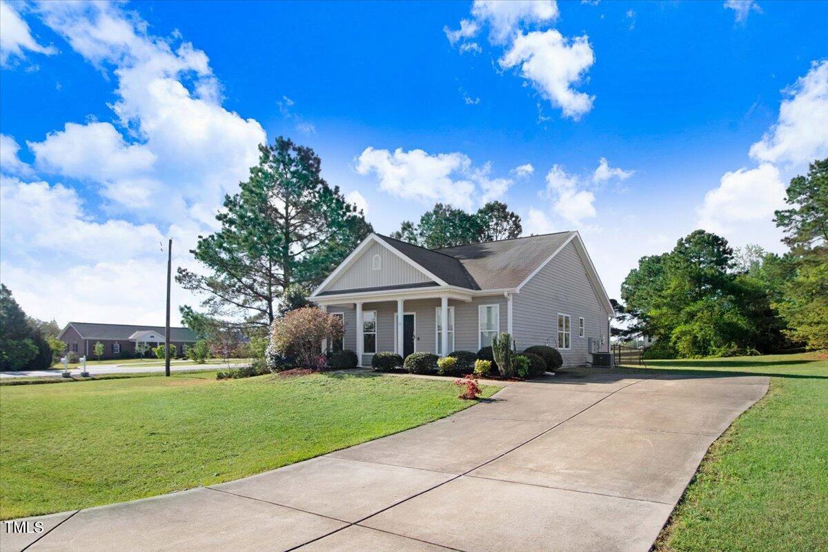 13 Parkers Pointe Drive