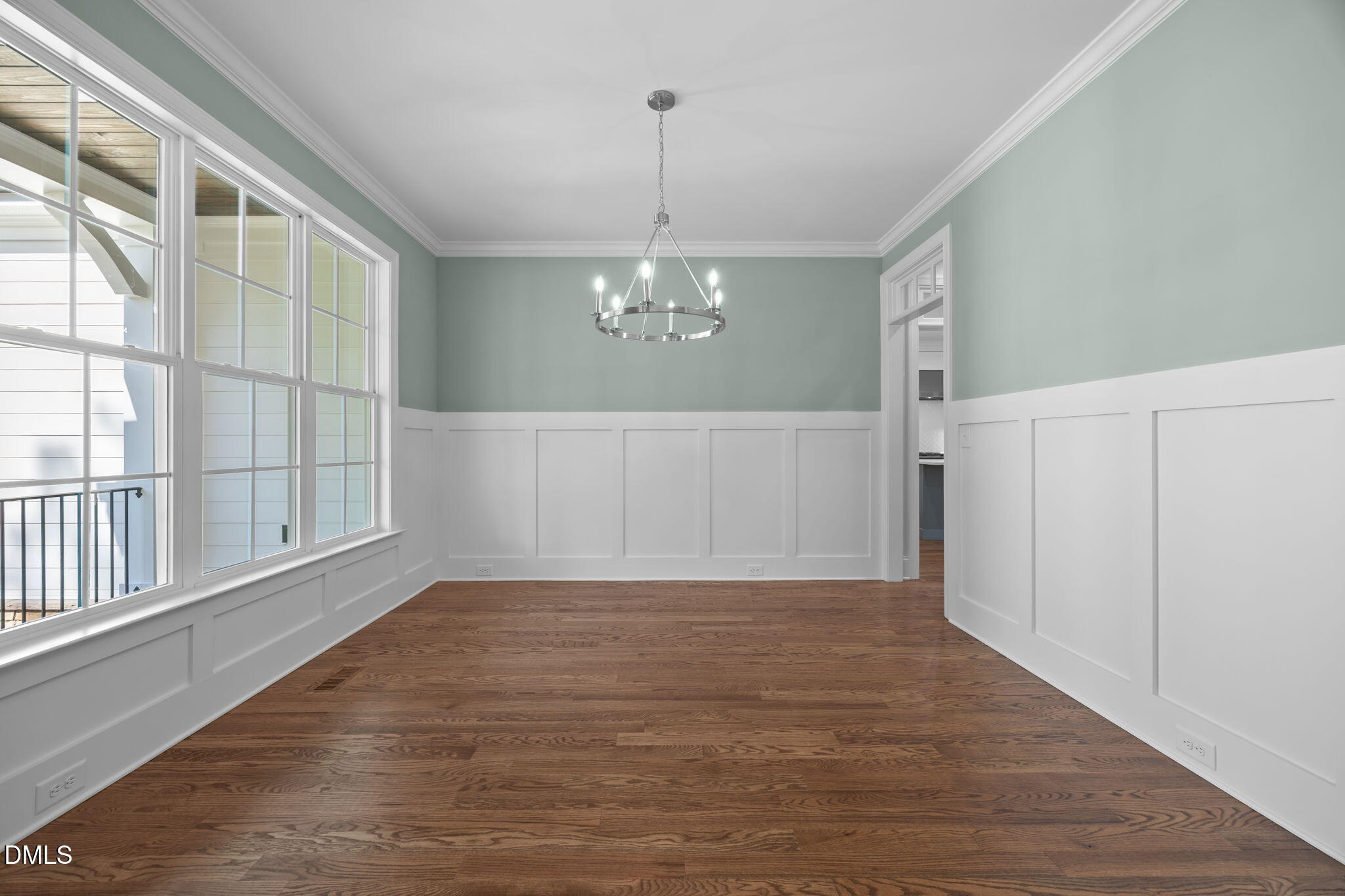 35 Broadleaf Lane