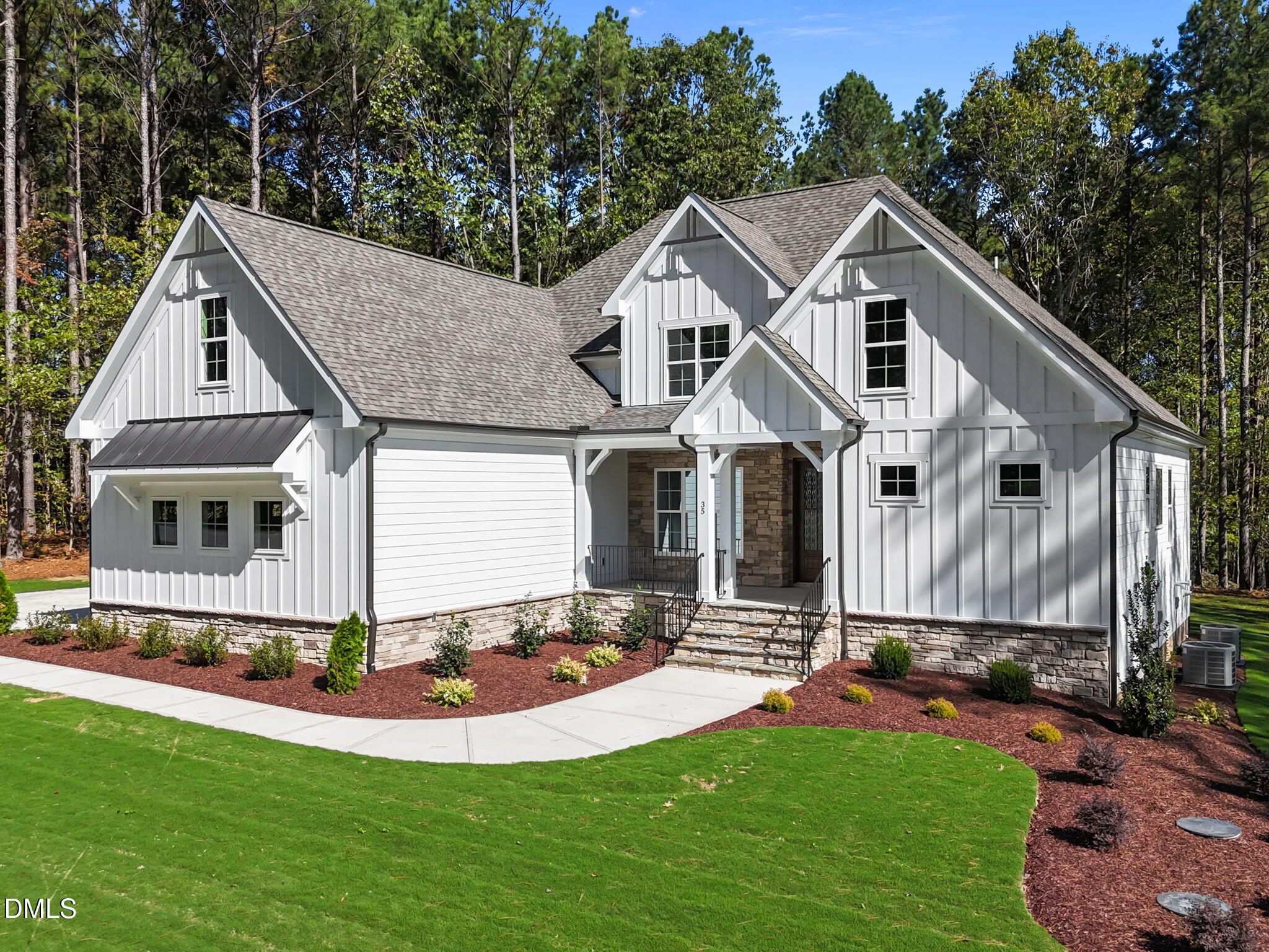 35 Broadleaf Lane
