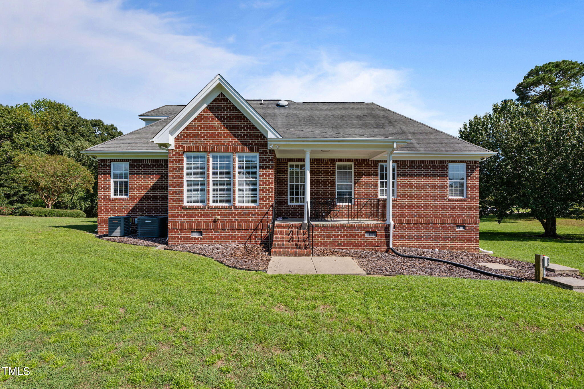 105 Pinecrest Drive