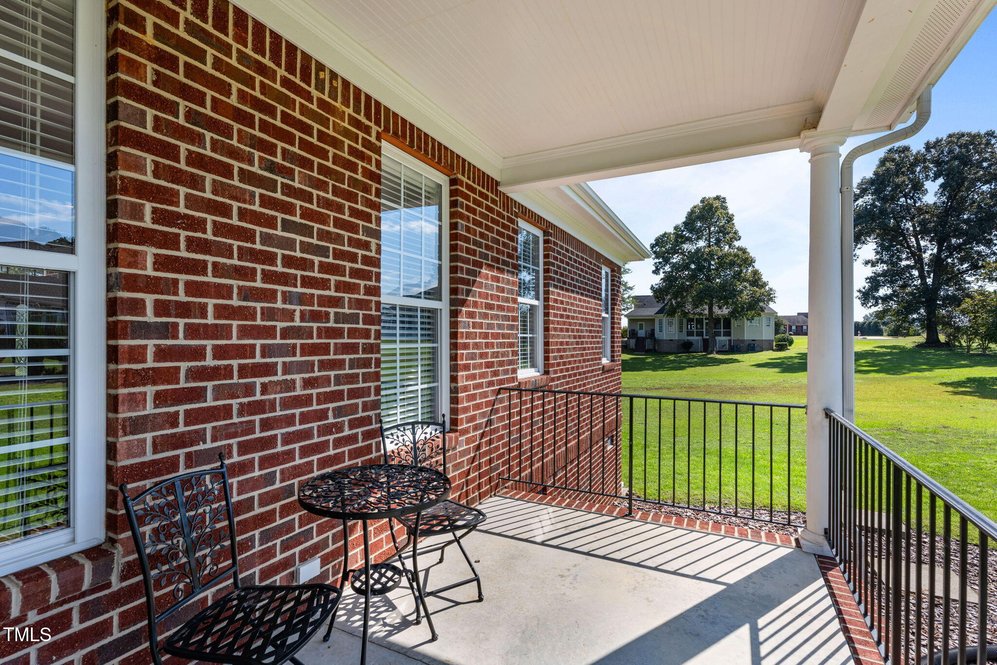 105 Pinecrest Drive