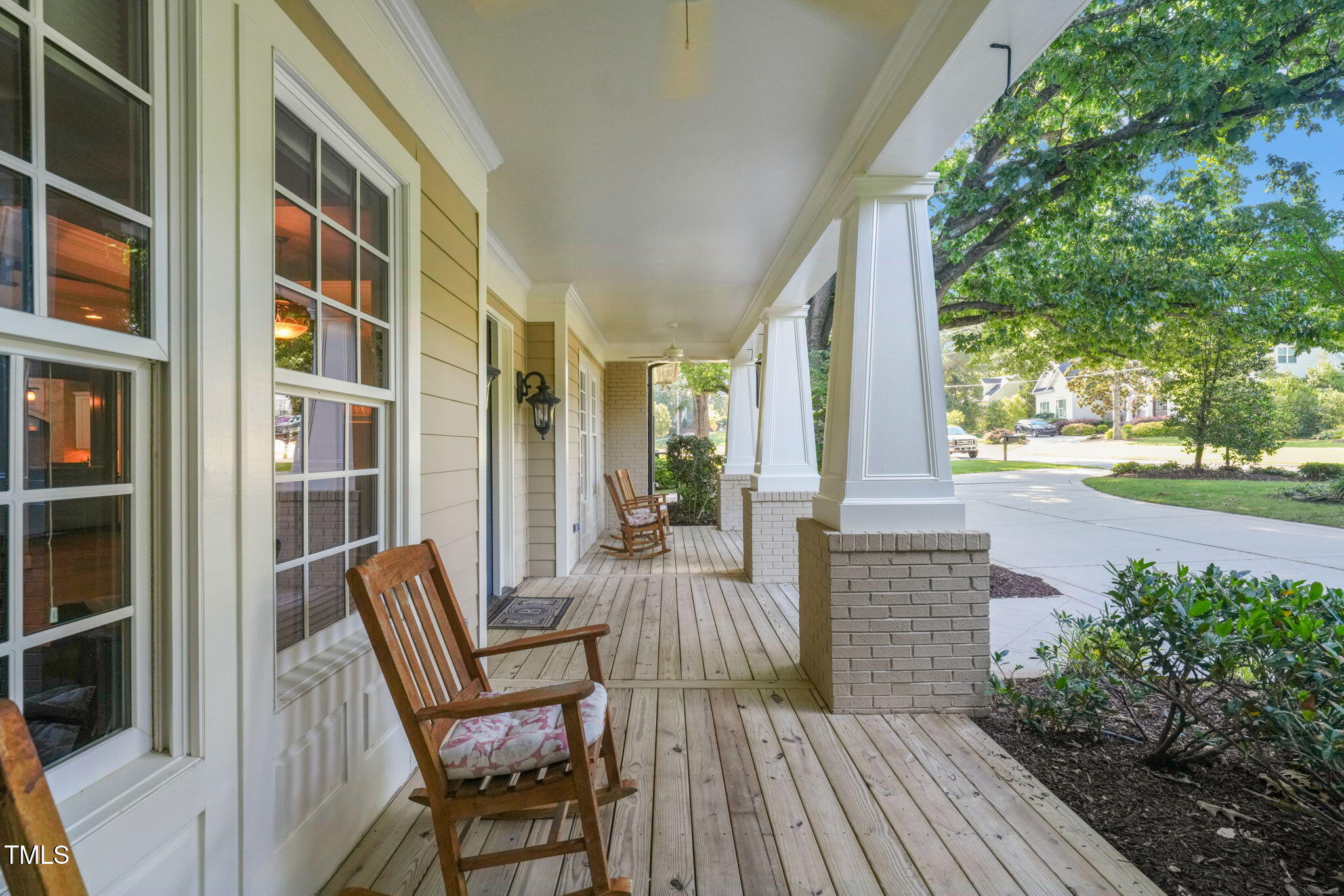 3324 Thomas Road