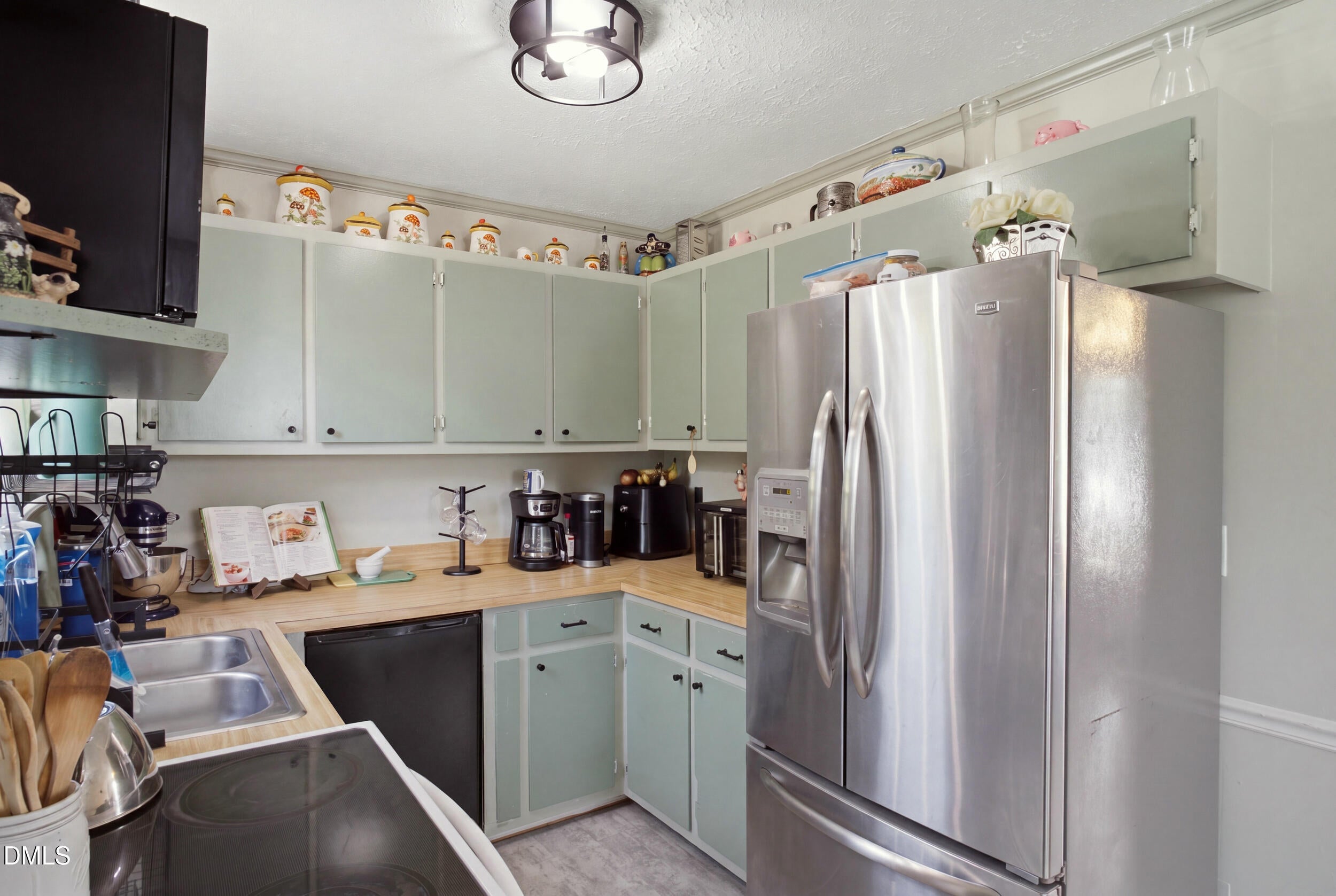 2843 Holyfield Road
