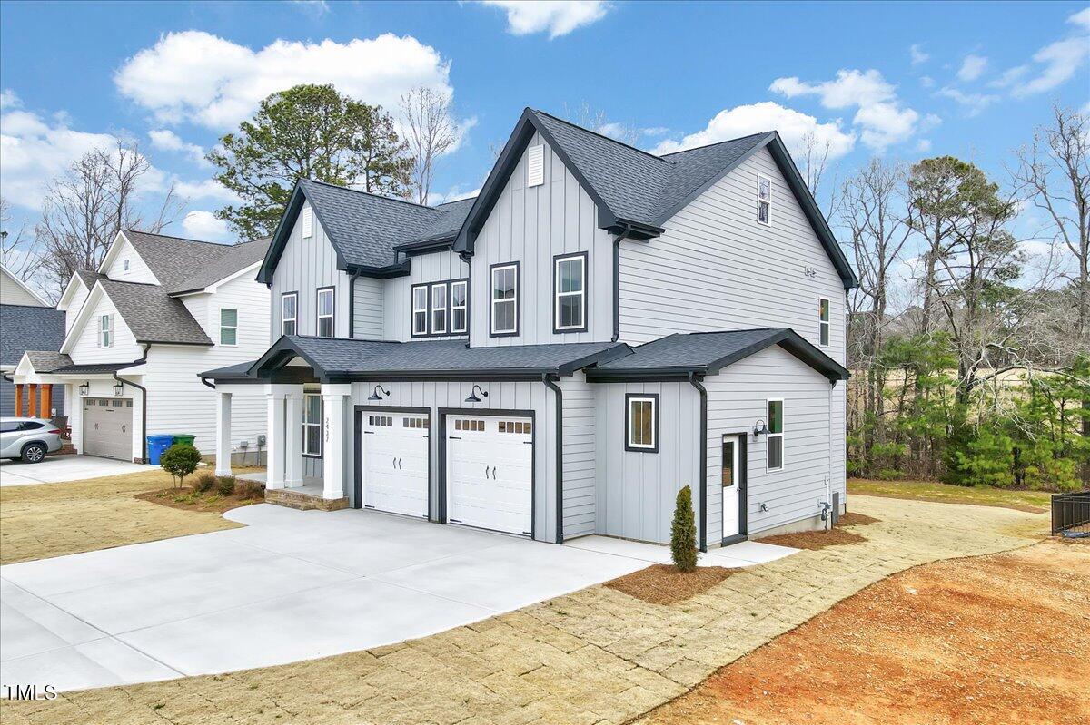 2437 Terri Creek Drive