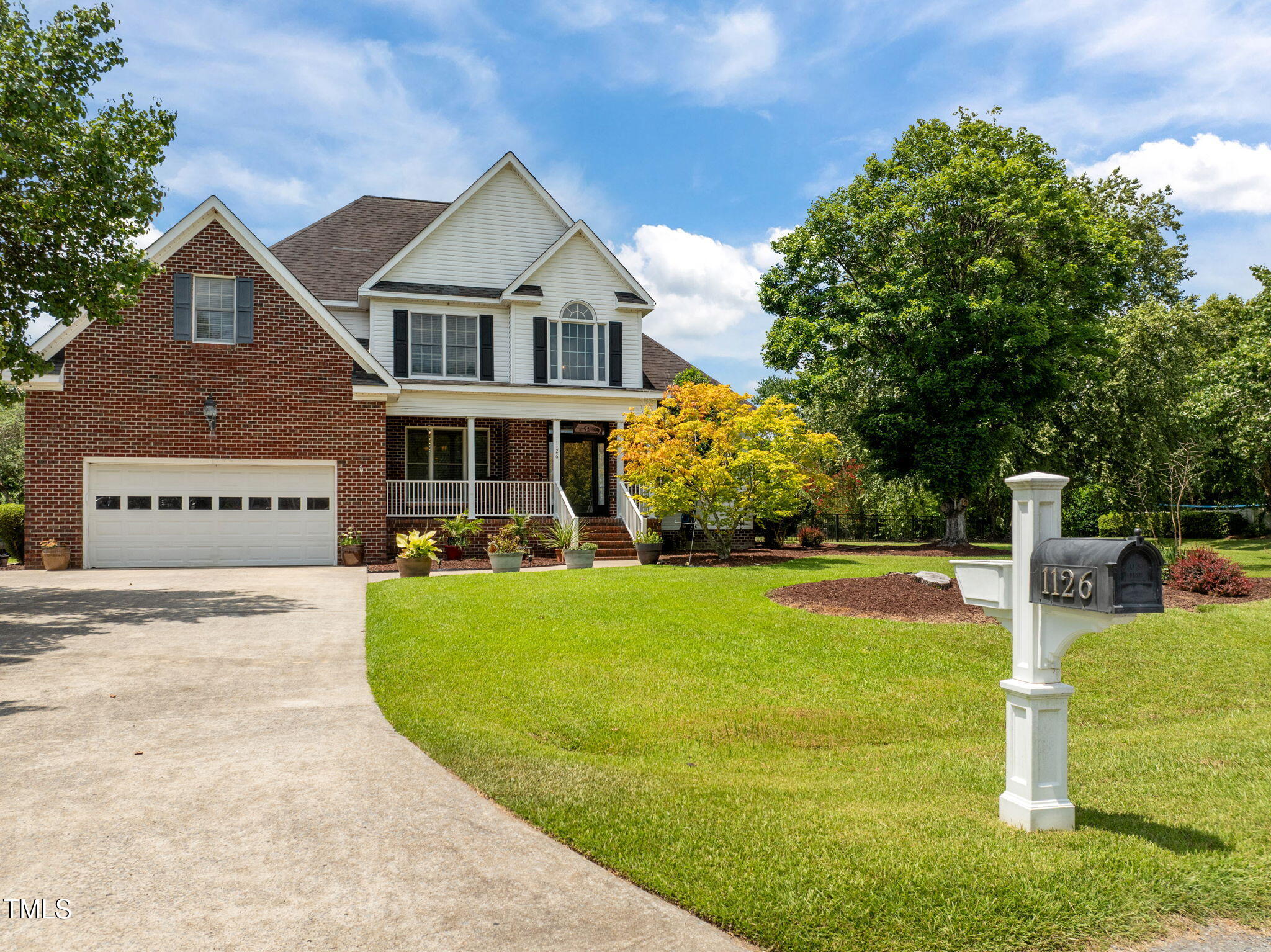1126 Eaglechase Lane