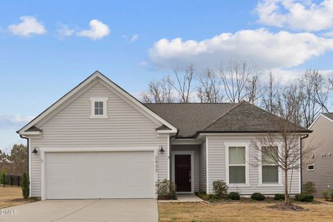 2433 Nassau Trace Fuquay Varina NC 27526