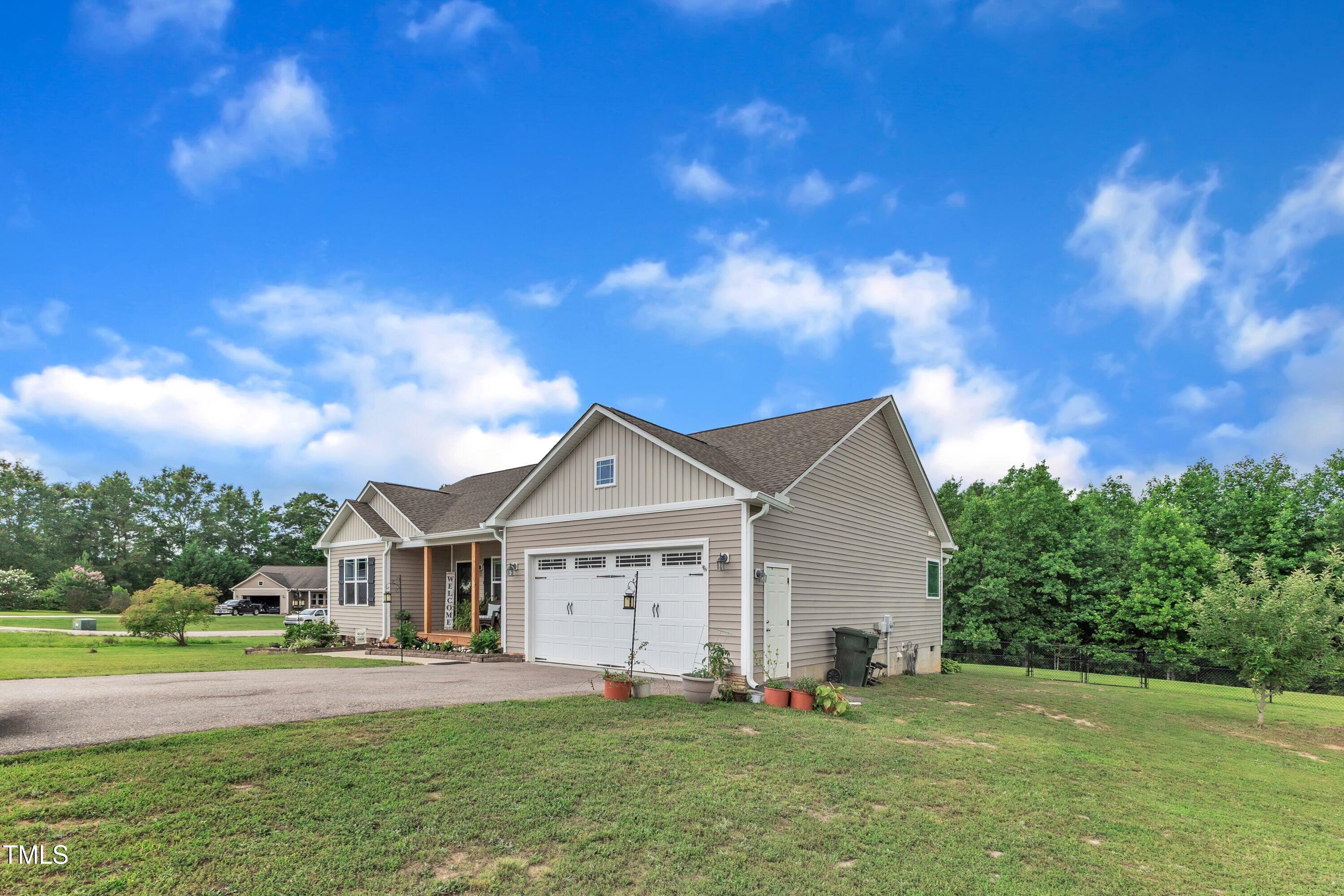 272 W Gennessee Drive