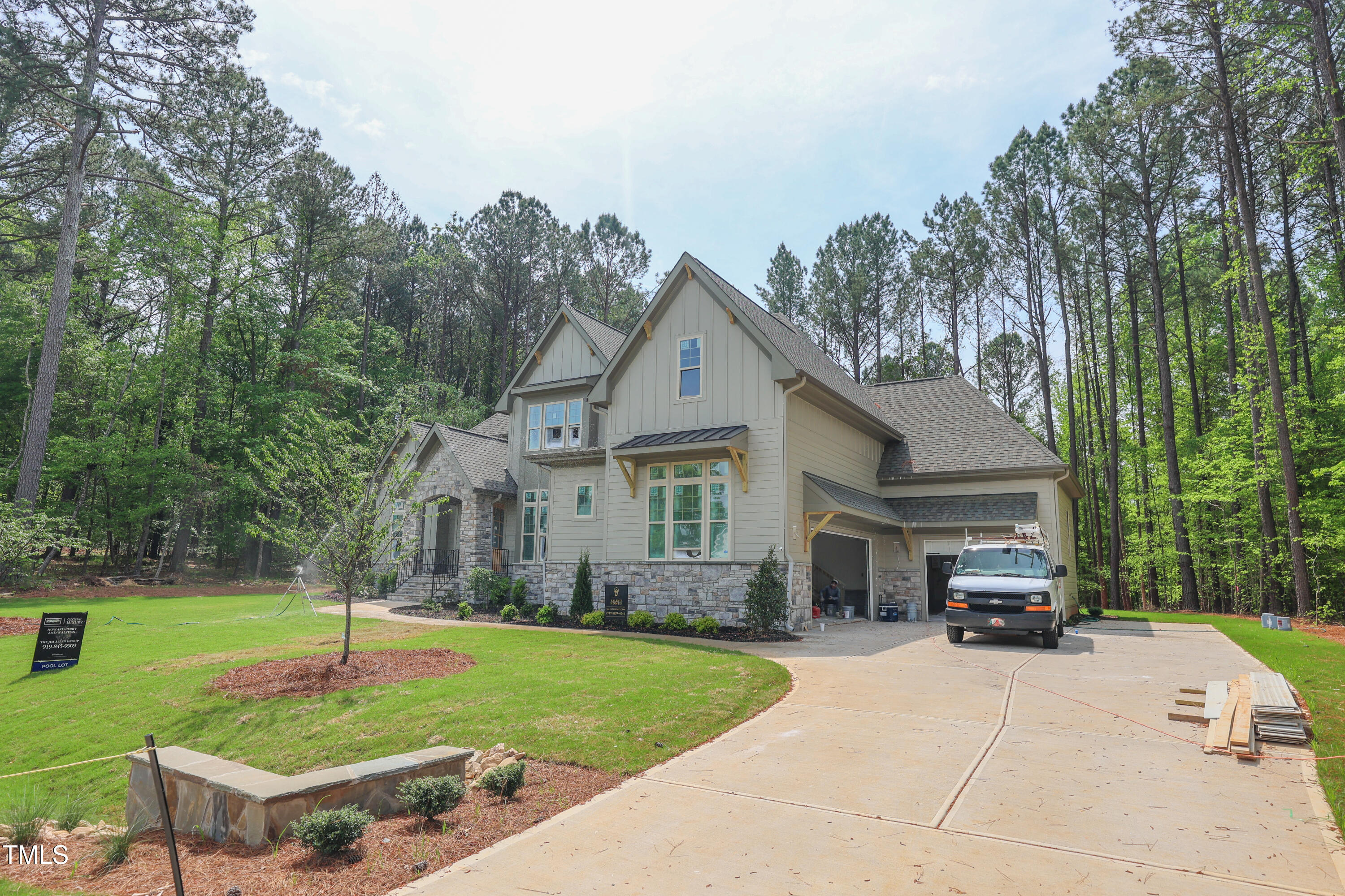 1212 Perry Bluff Drive