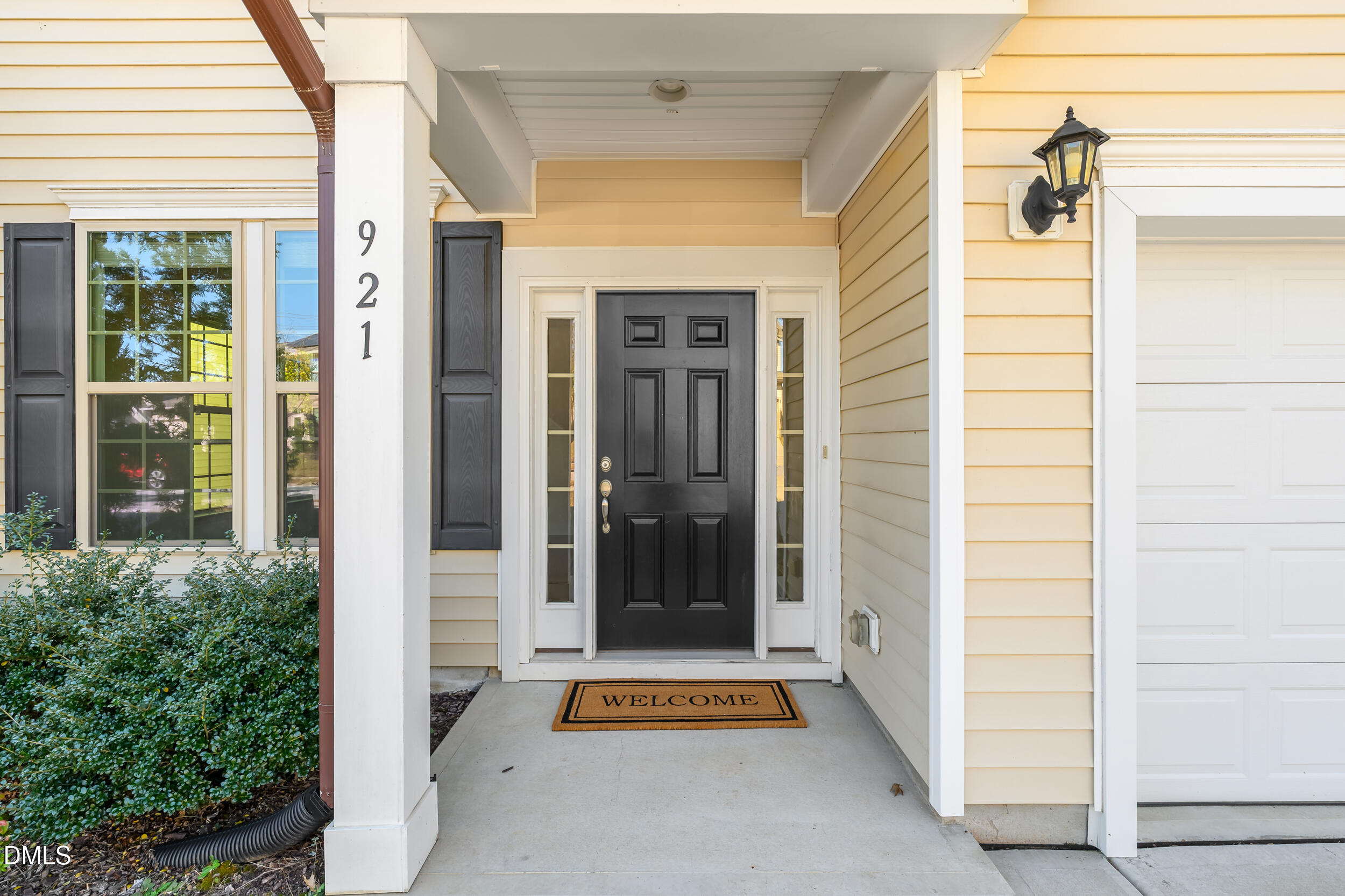 921 Stable Fern Drive