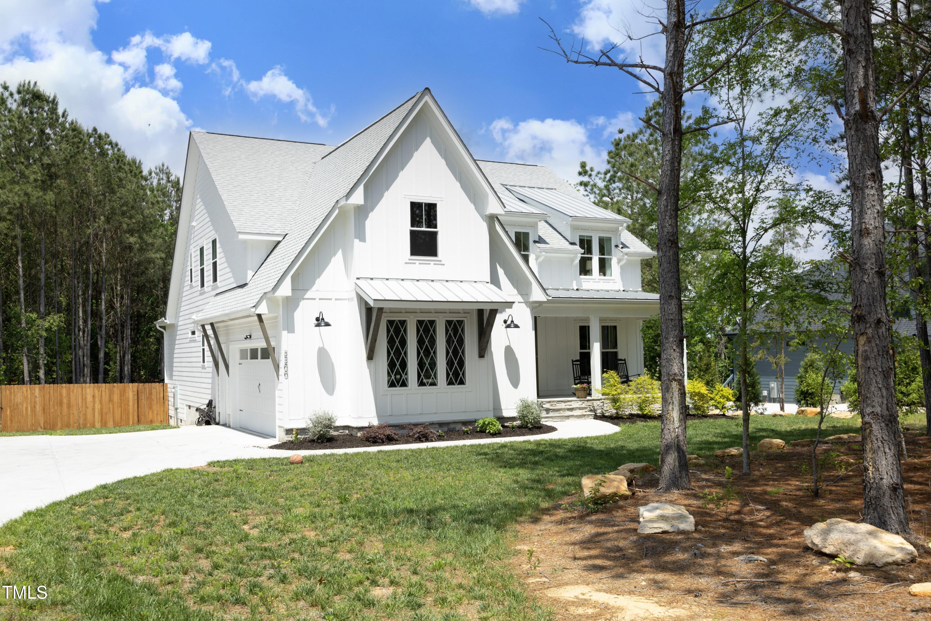 2200 Mays Crossroads Road