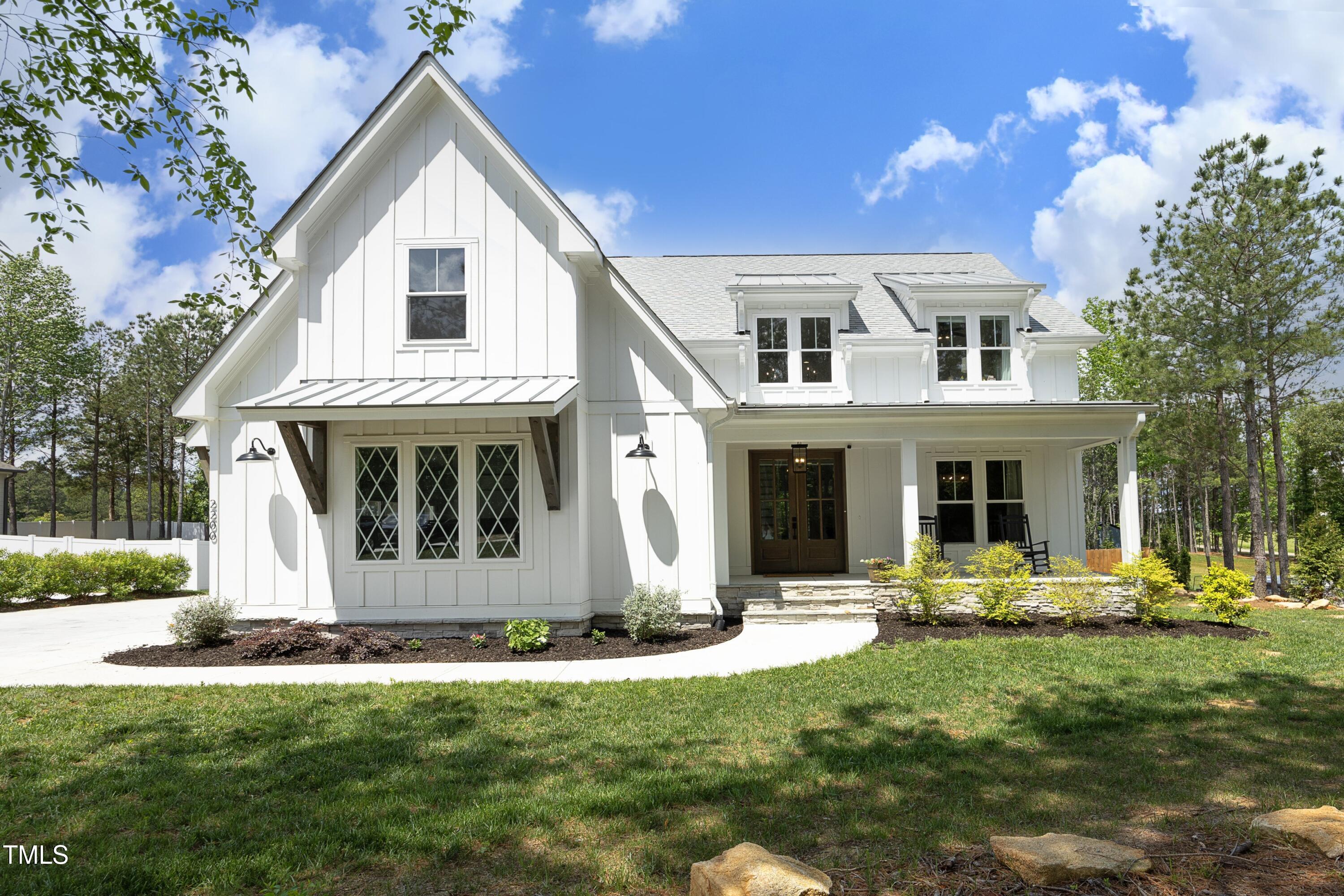 2200 Mays Crossroads Road