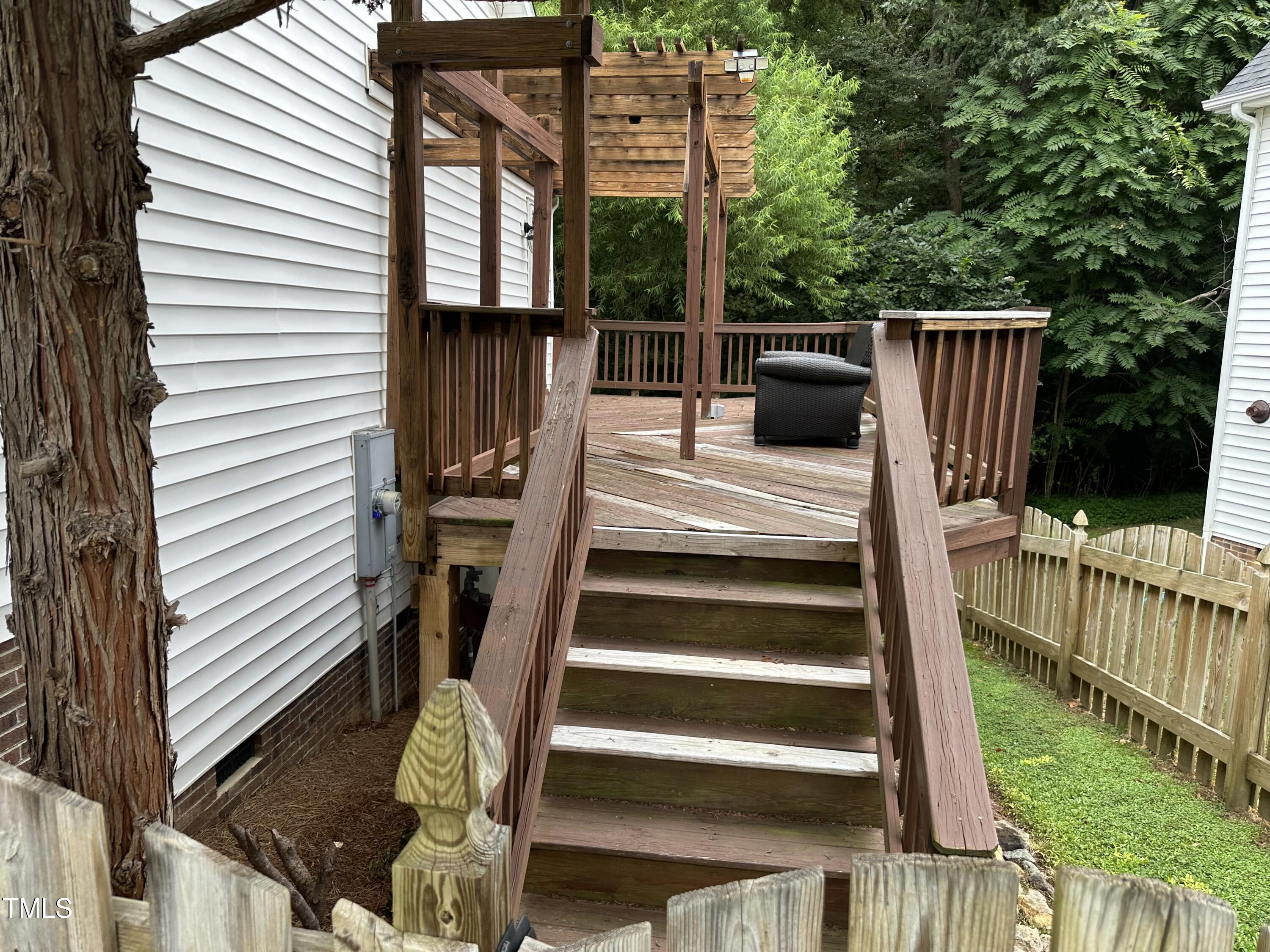 10 Breslin Trail