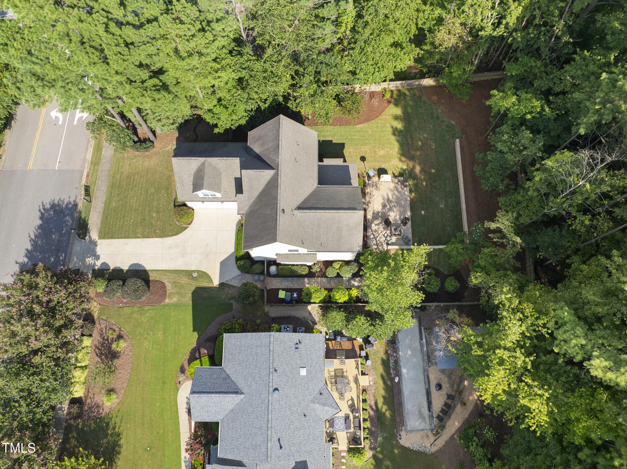 2216 Gresham Lake Road