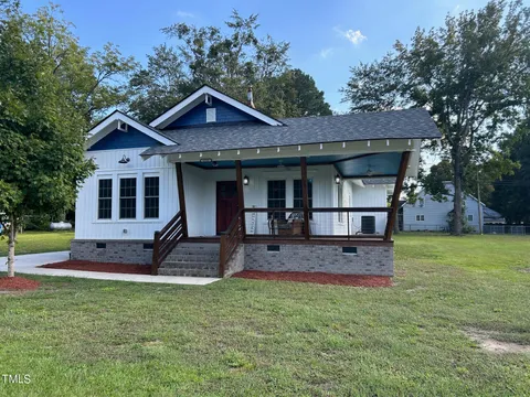MLS: 10083823