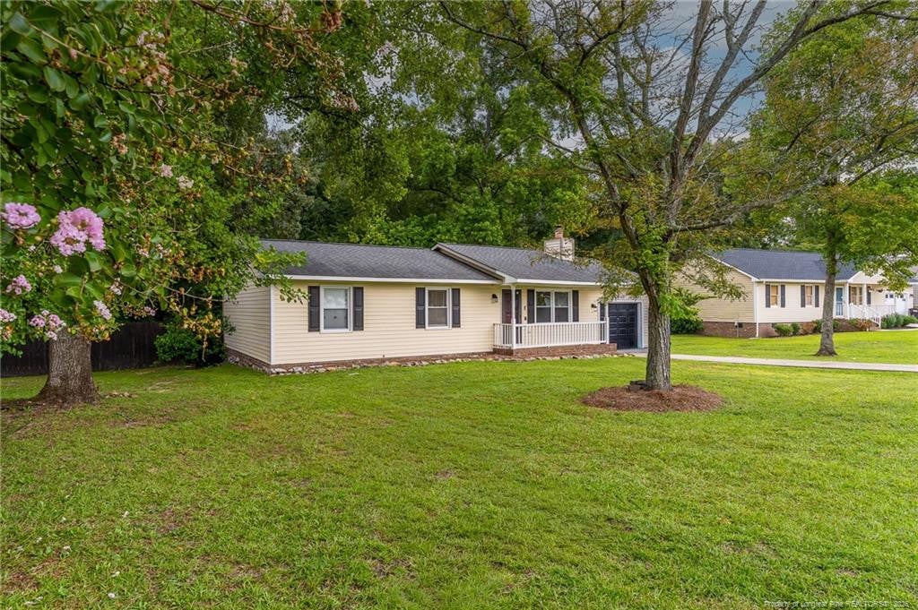 945 Kennesaw Drive