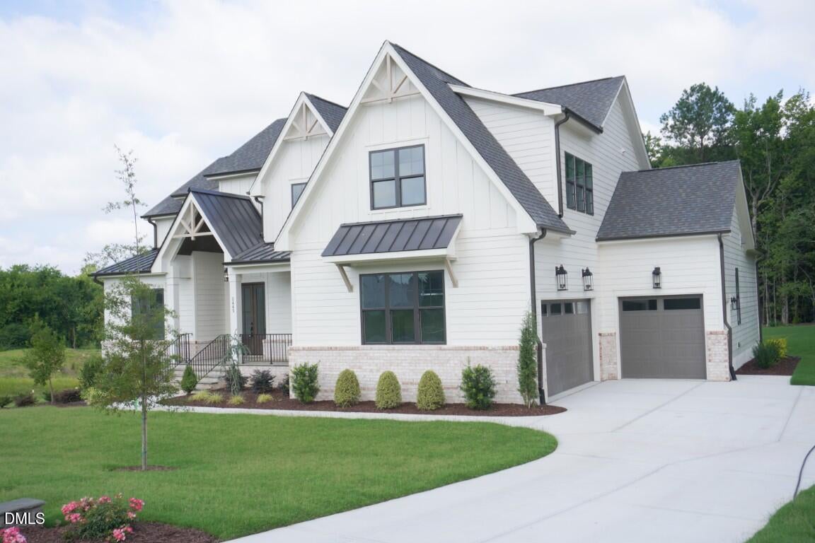 2445 Rosslare Mews Lane