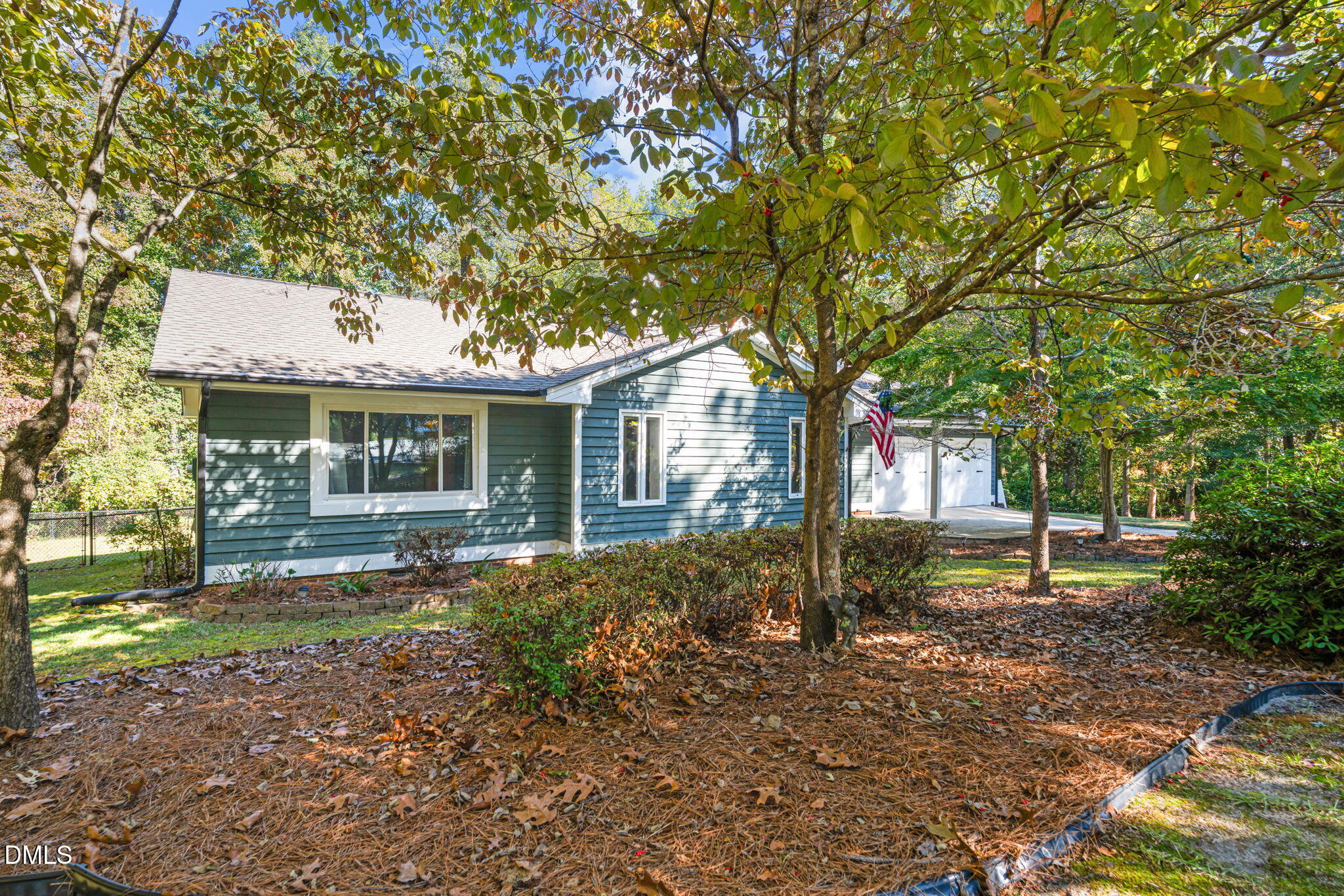 108 Oaklake Court
