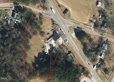 1729 N Arendell Avenue Zebulon NC 27597