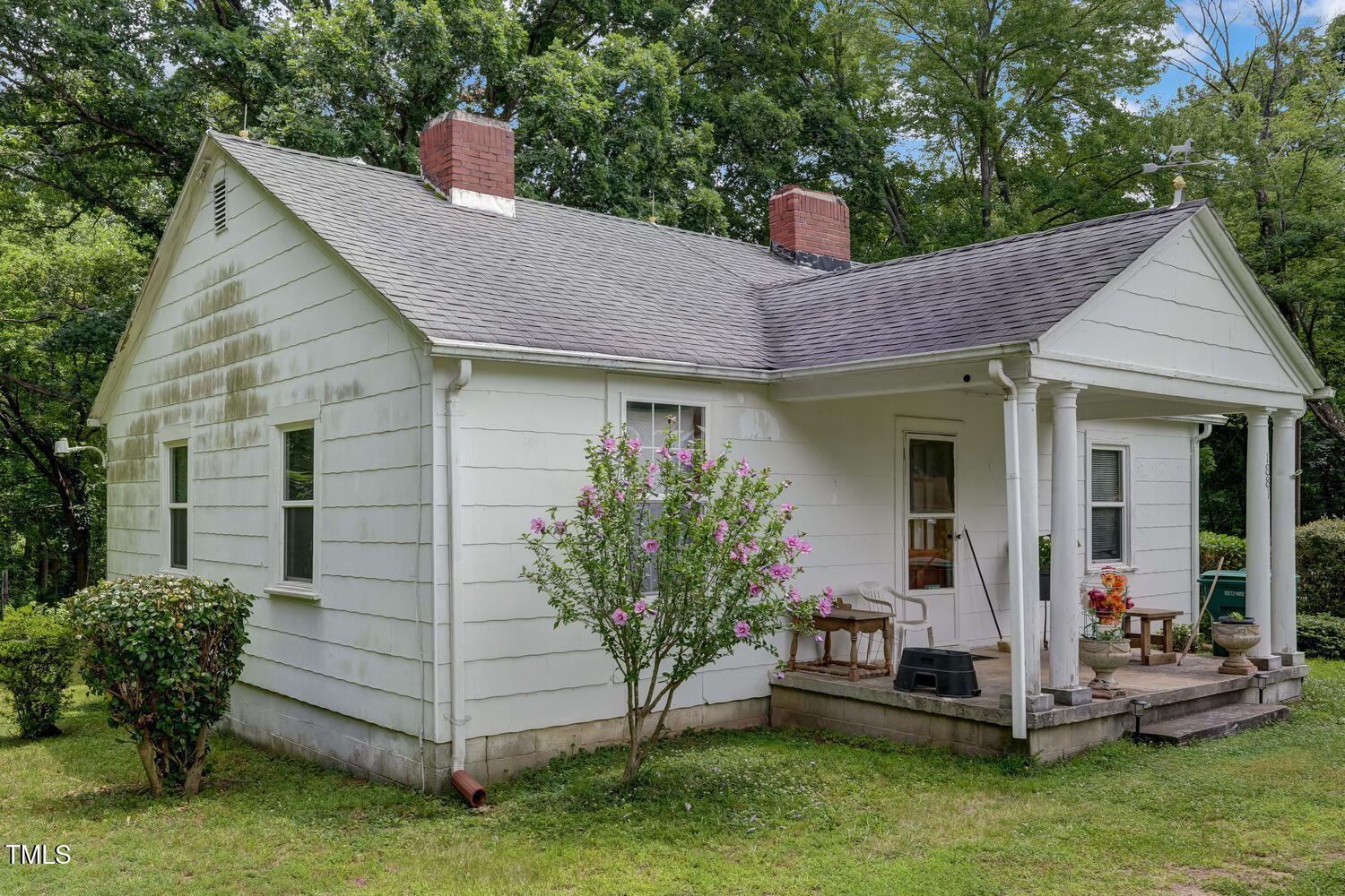 1881 Wolf Island Road