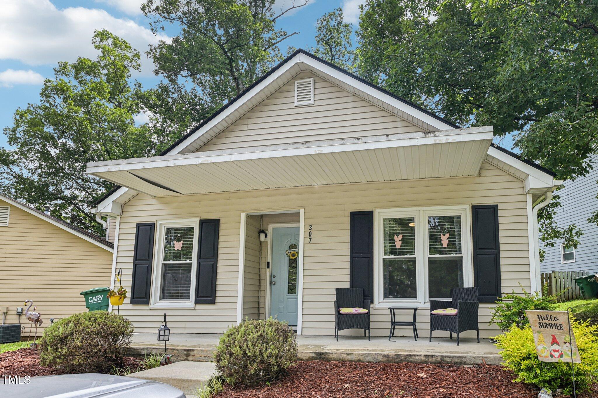 307 Wax Myrtle Court