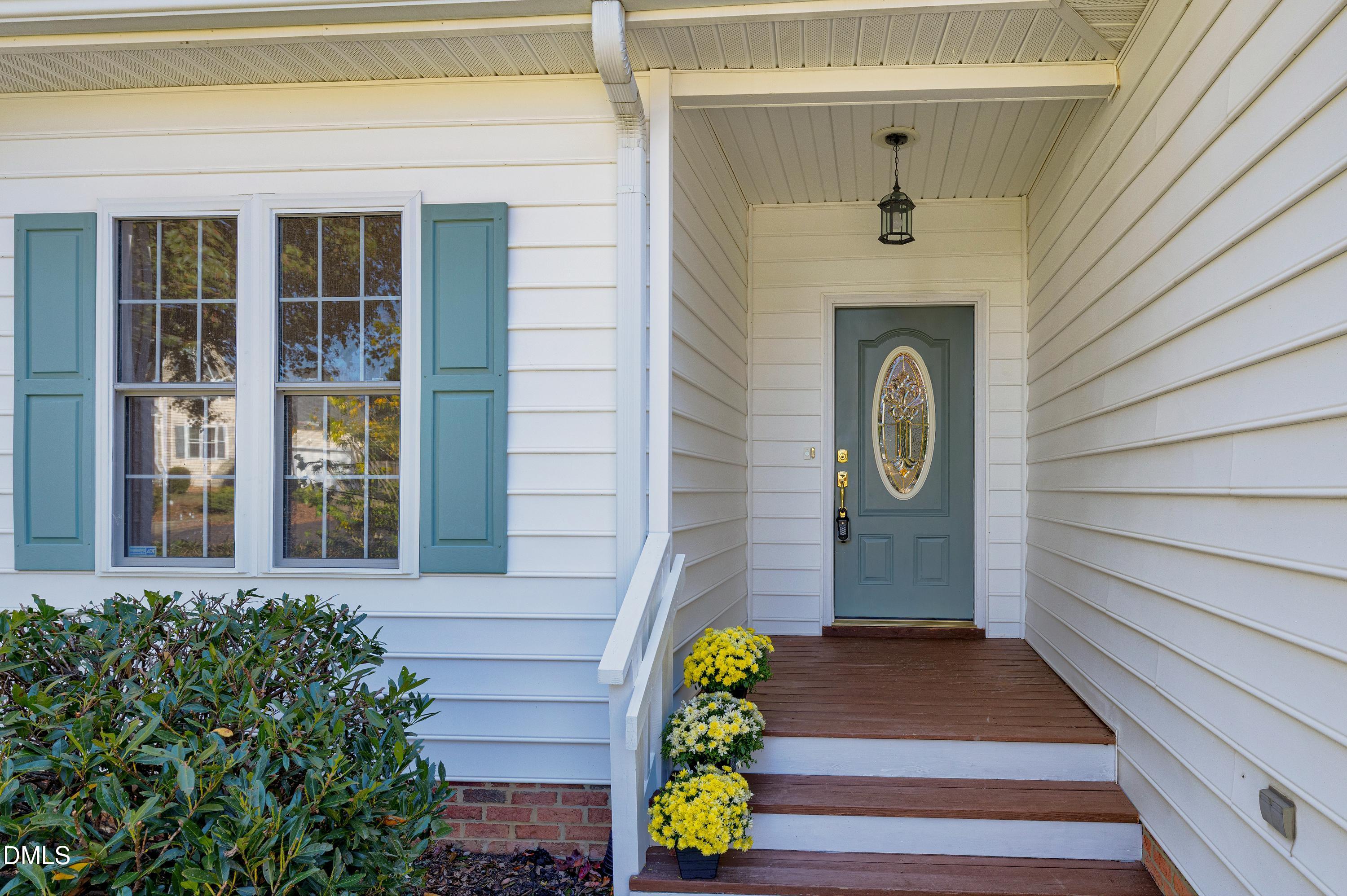 105 Grassy Ridge Court