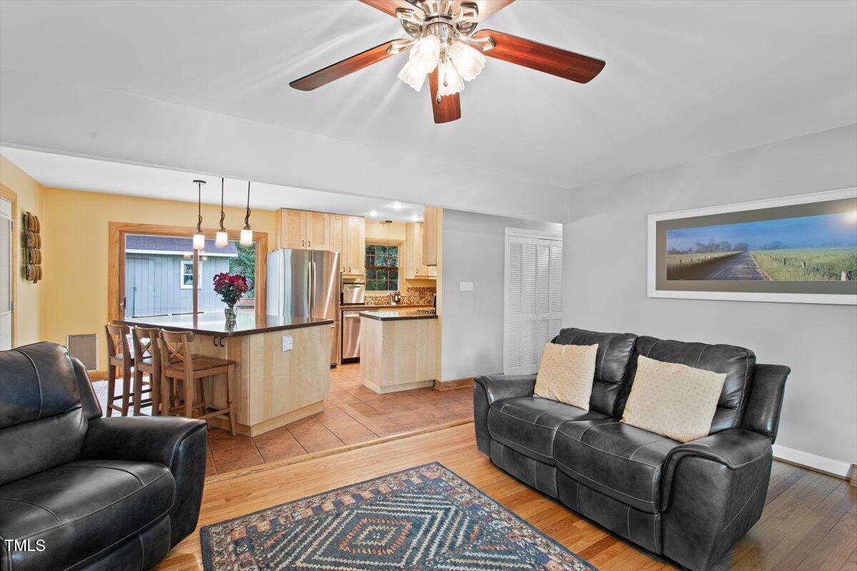 3515 Luna Lane