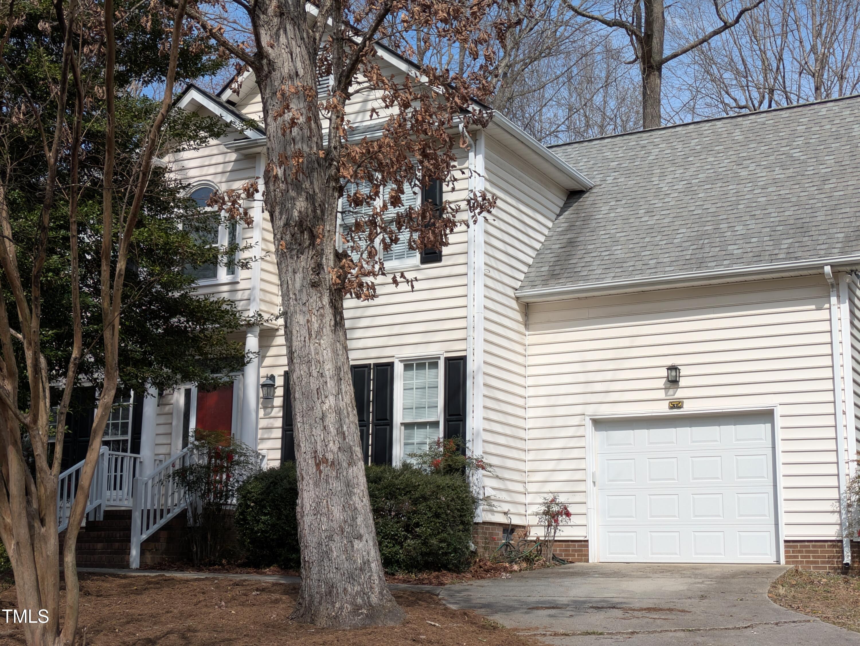3109 Benton Circle