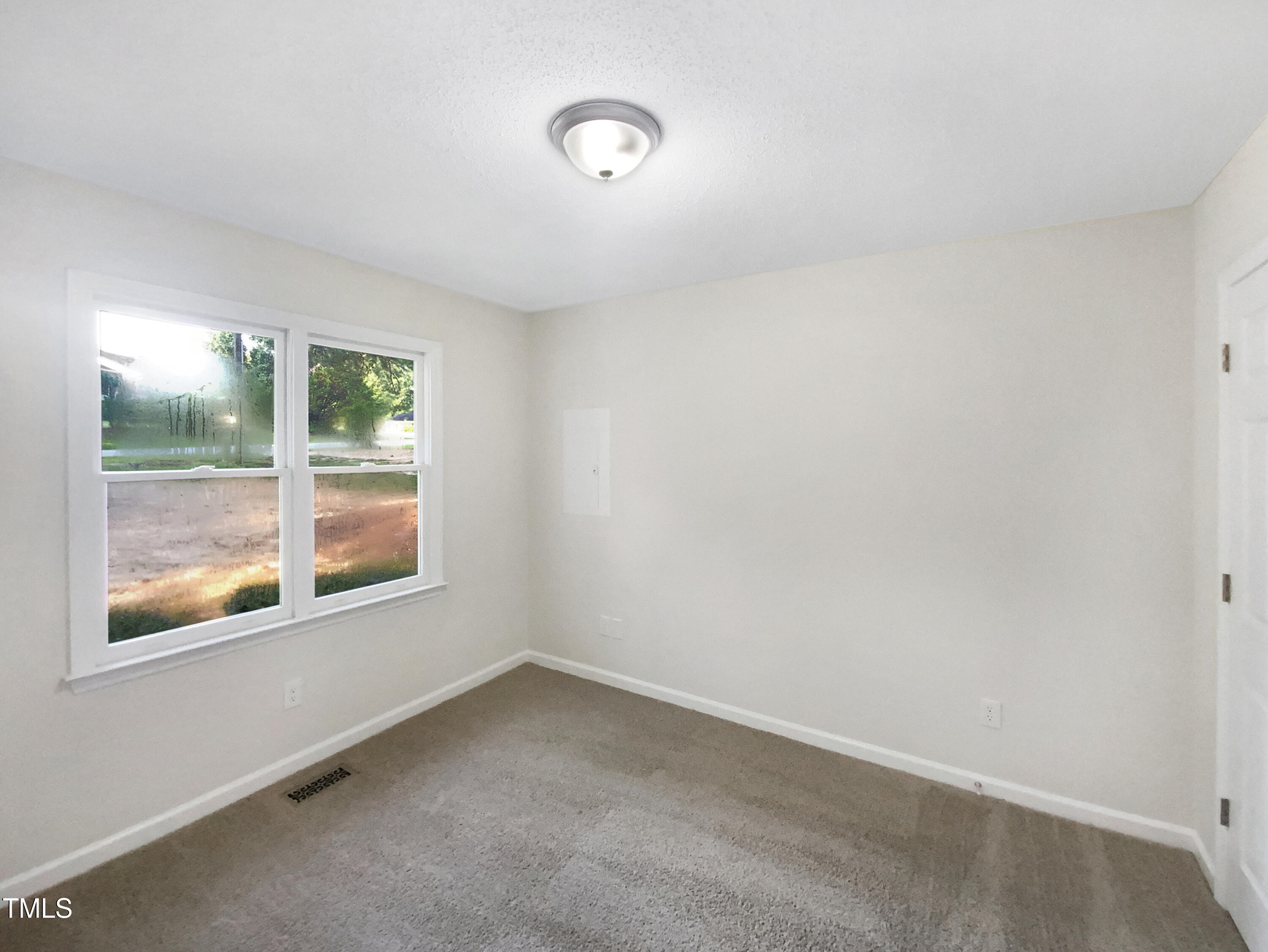 448 Chinaberry Lane