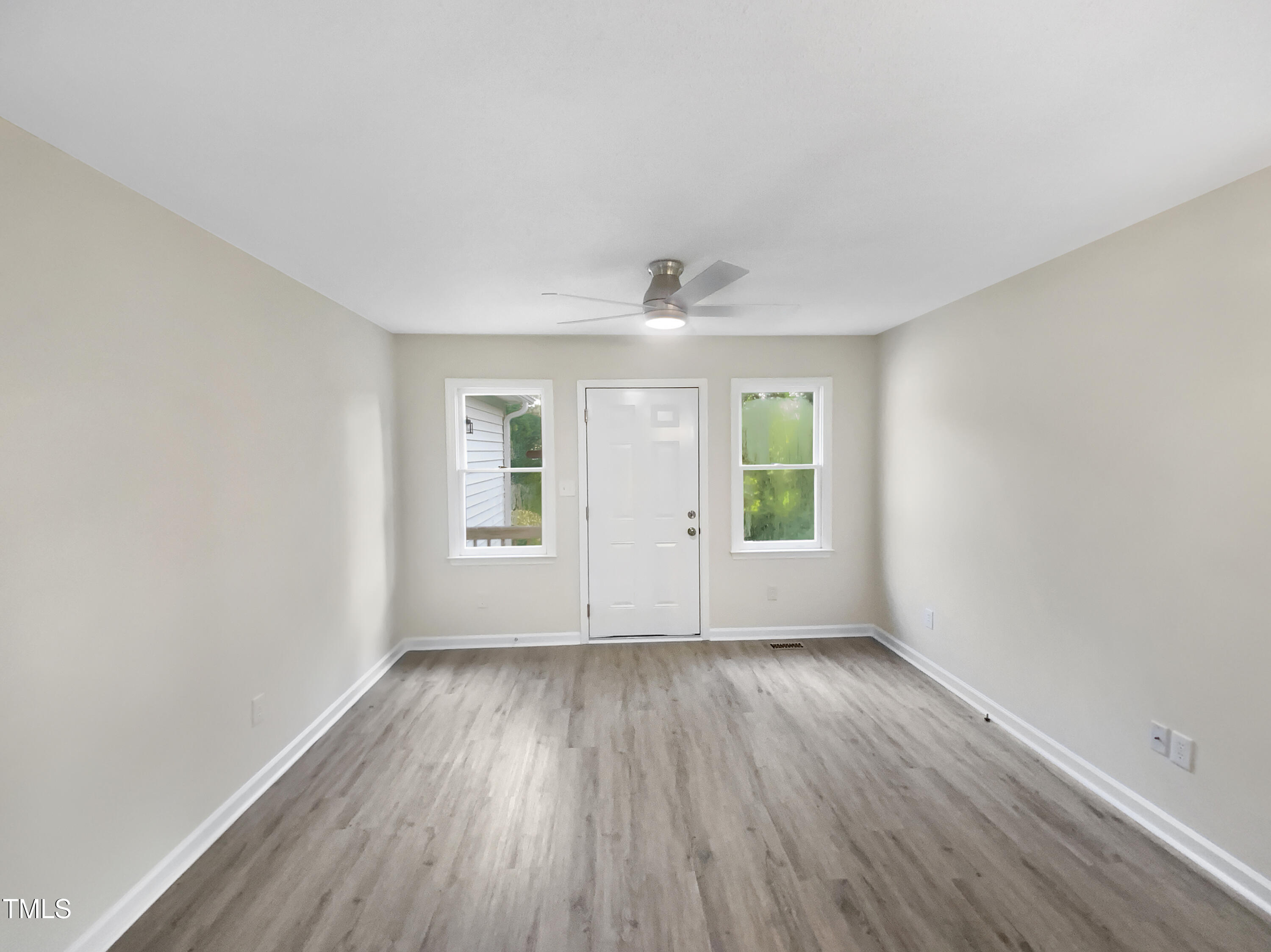 448 Chinaberry Lane