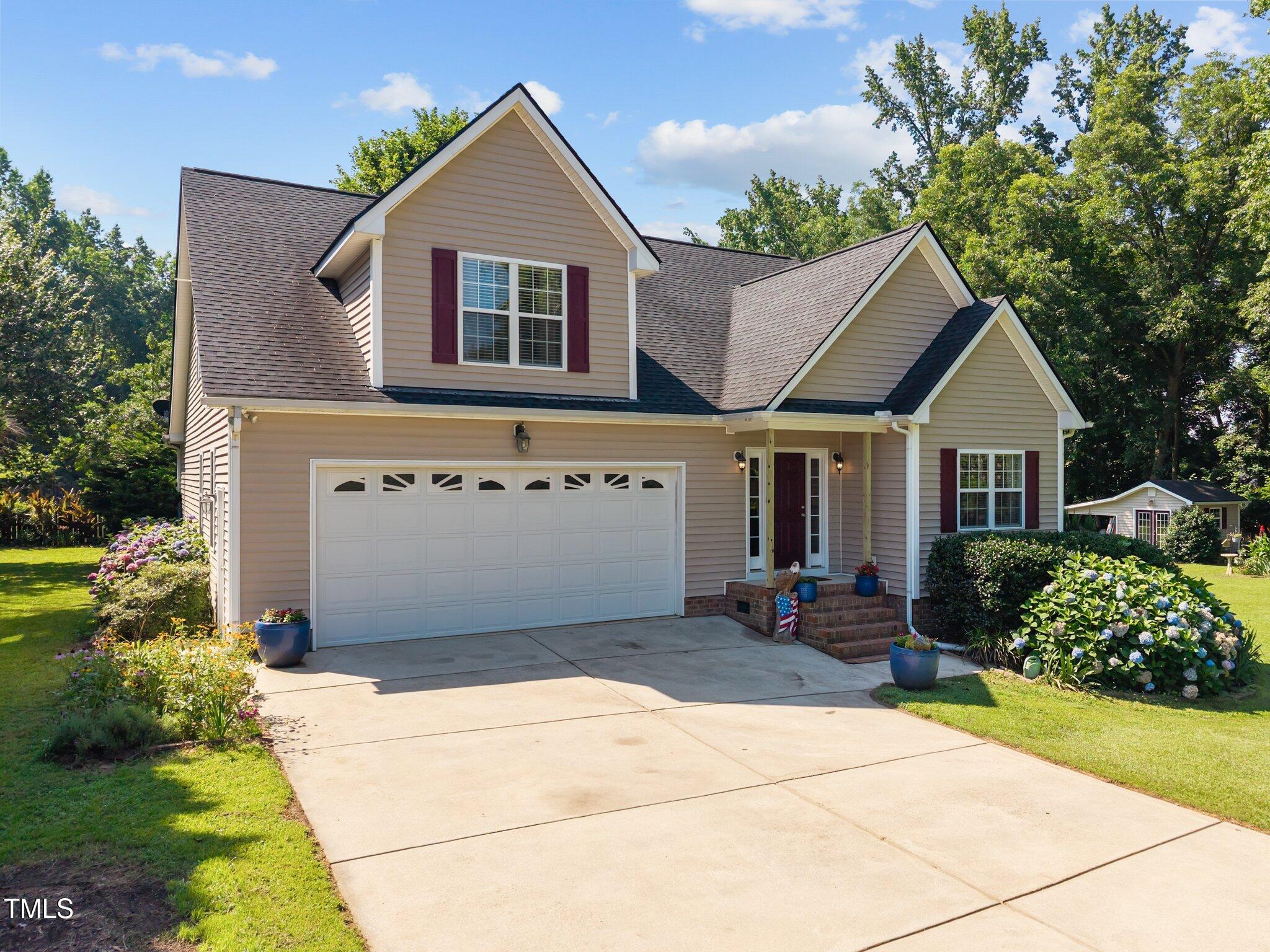 545 Olivia Way