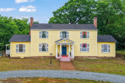 Photo for 104 Shiney Rock Road