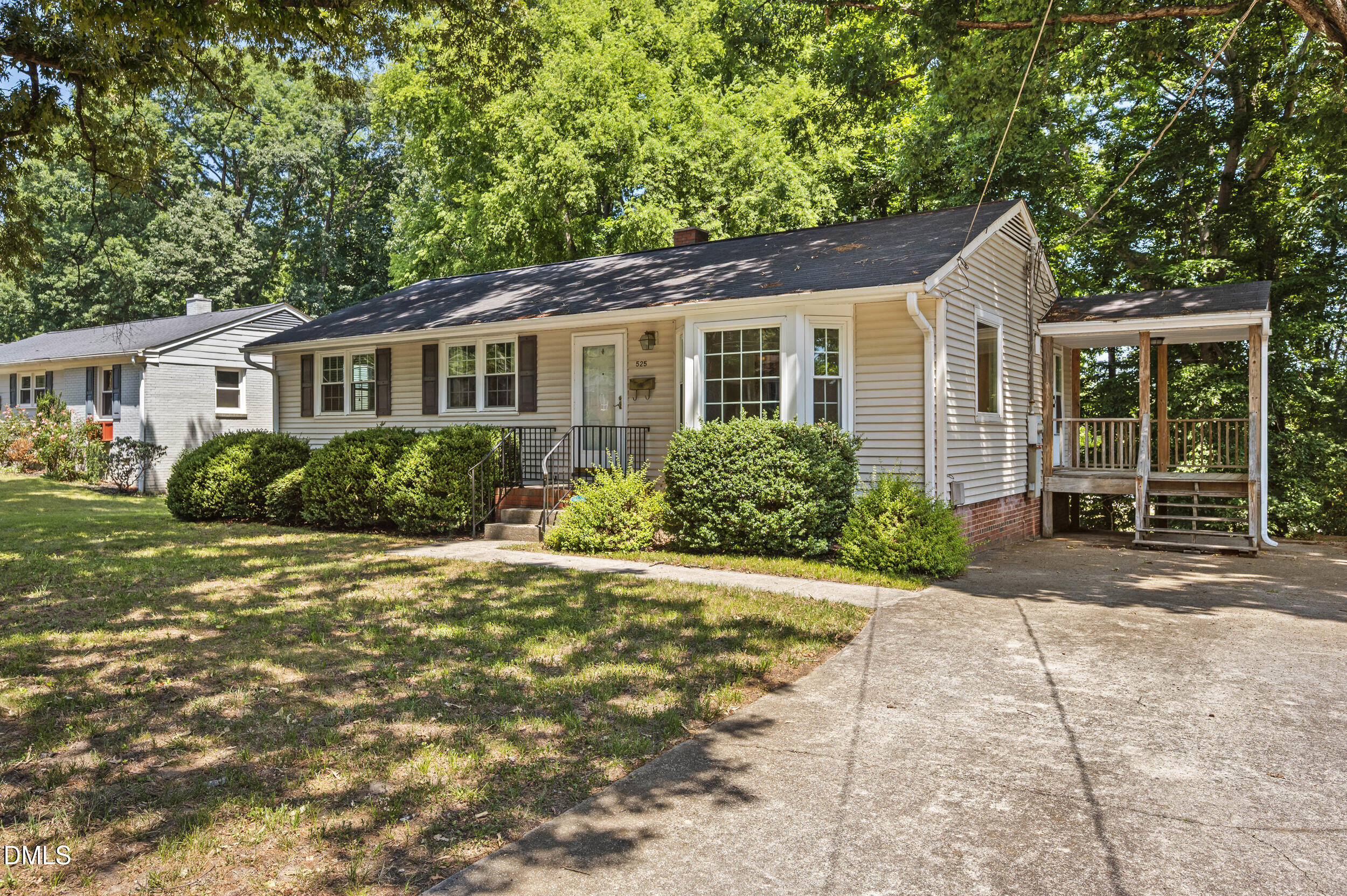 525 Barksdale Drive