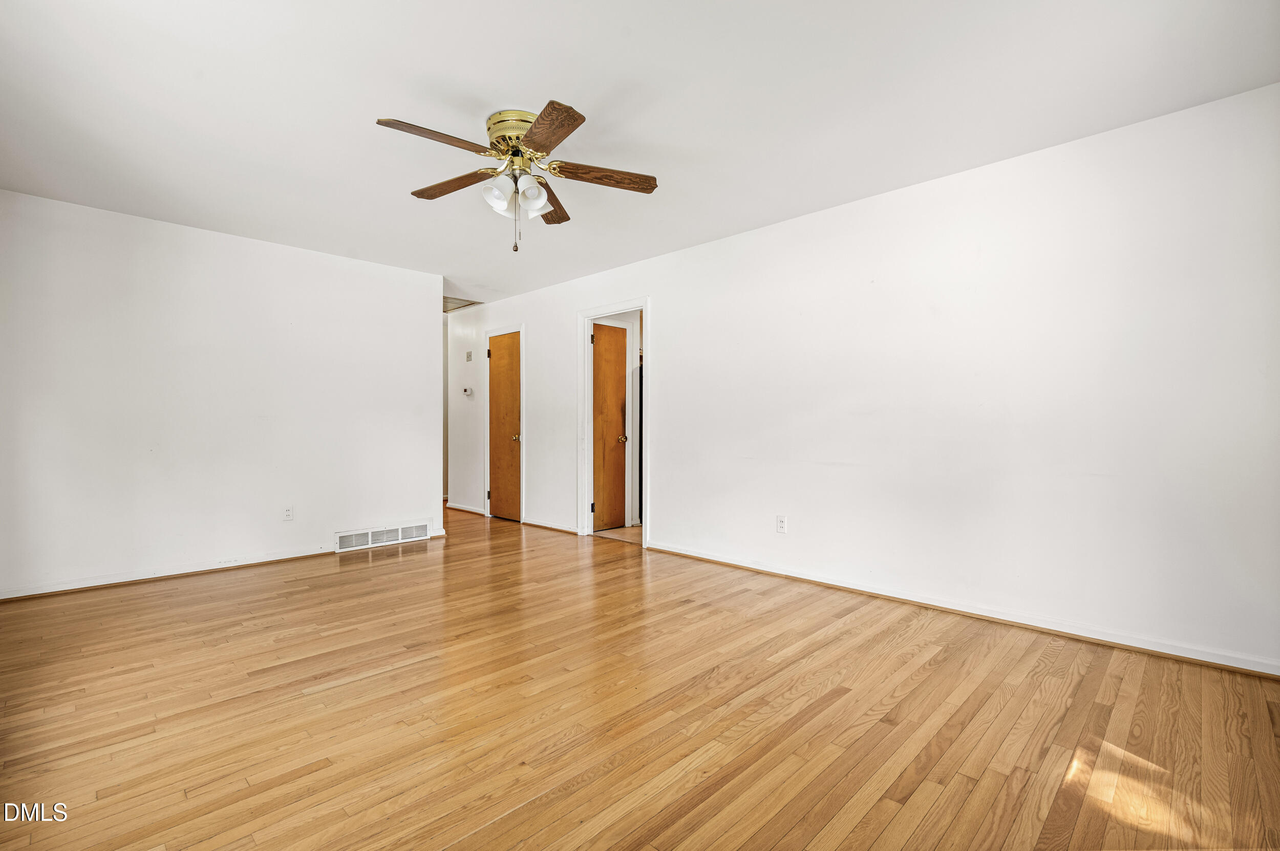 525 Barksdale Drive