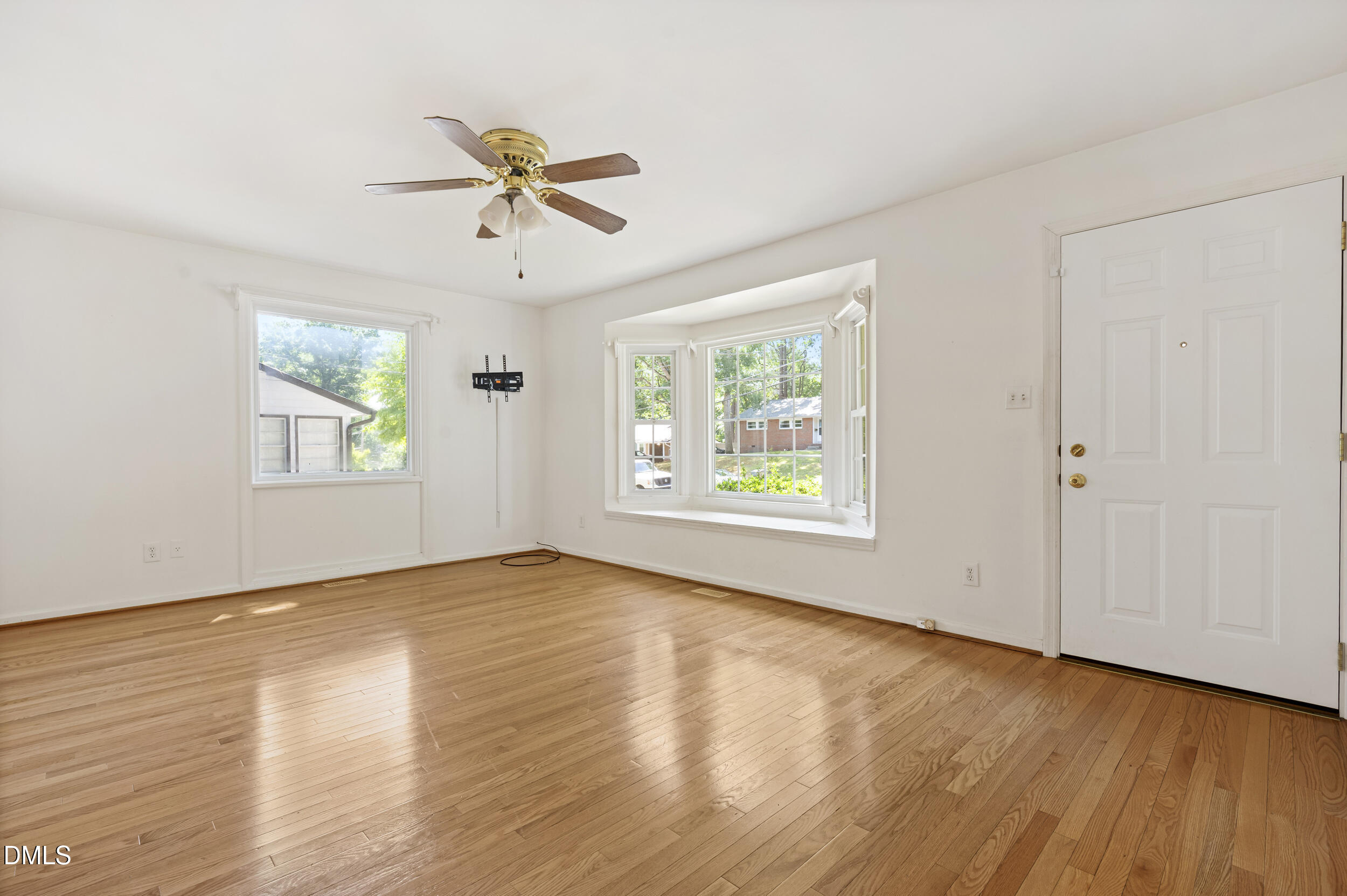 525 Barksdale Drive