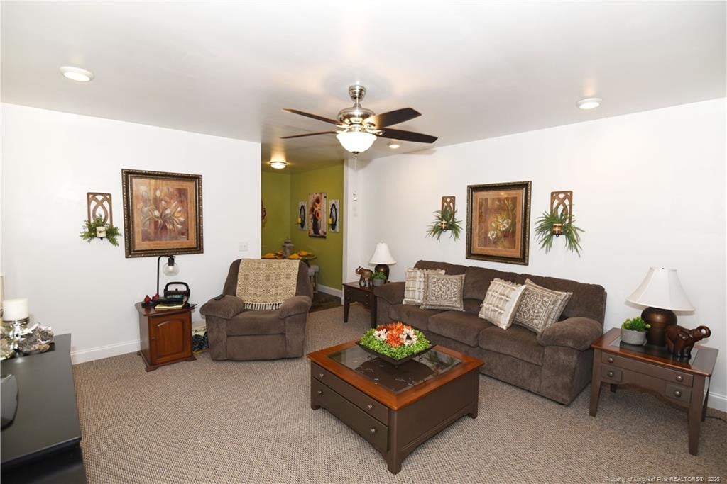 386 Oakwood Heights Drive