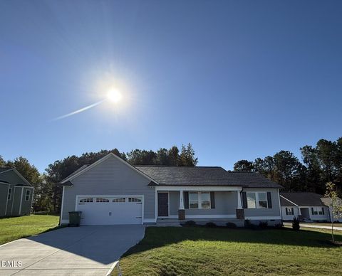 193 Magnolia Run Way Benson NC 27504