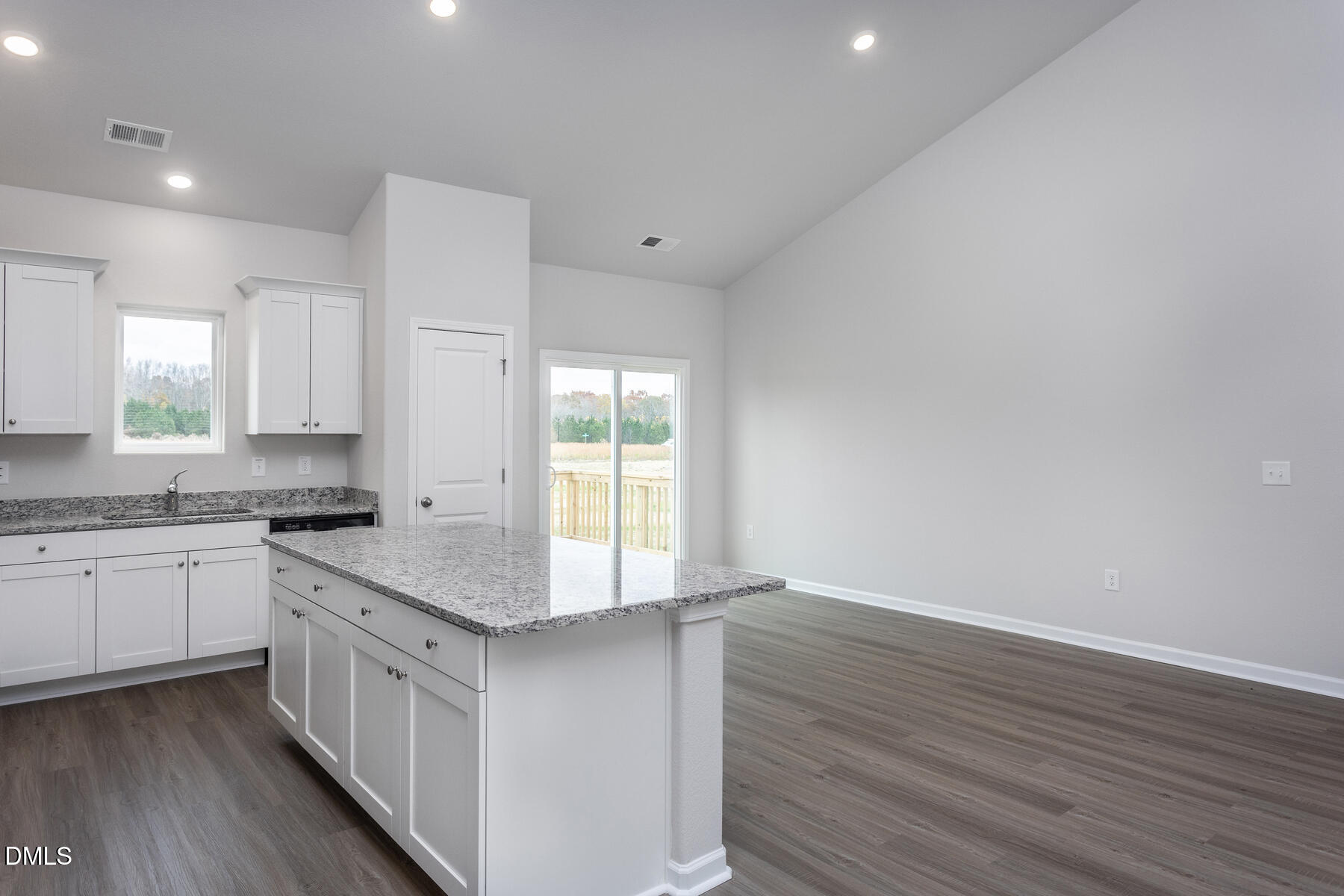 11470 International Drive