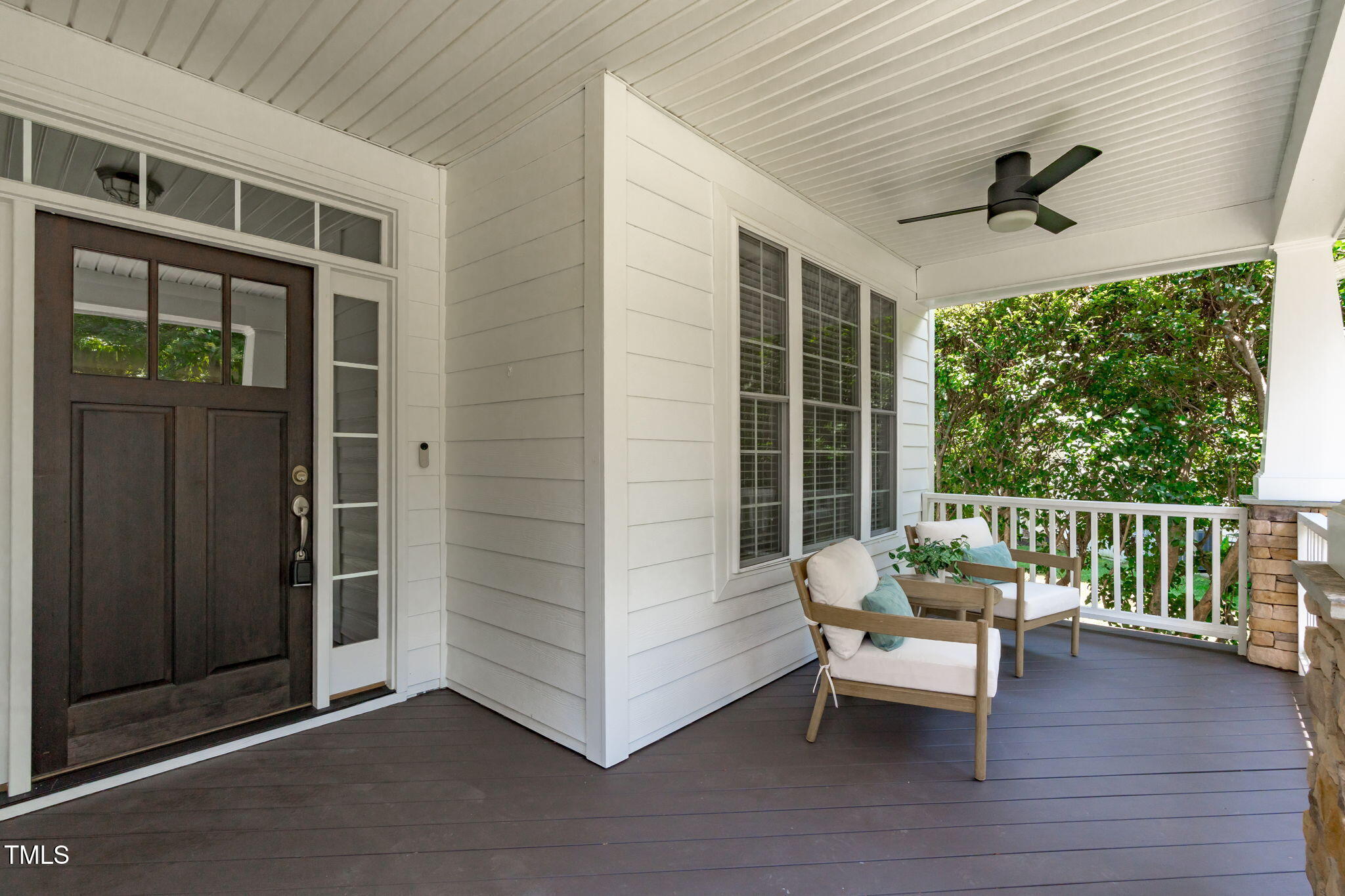 15 Silverbush Court