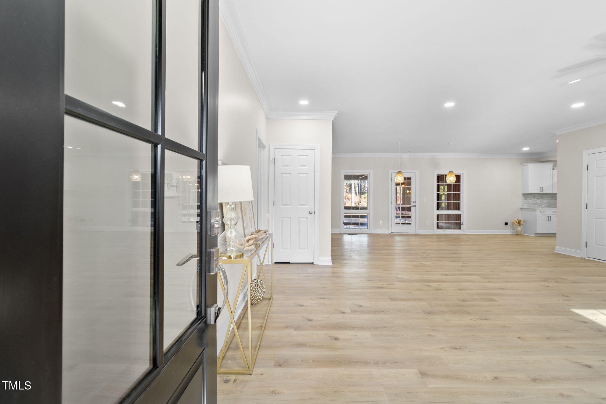 3516 Farm Circle Road
