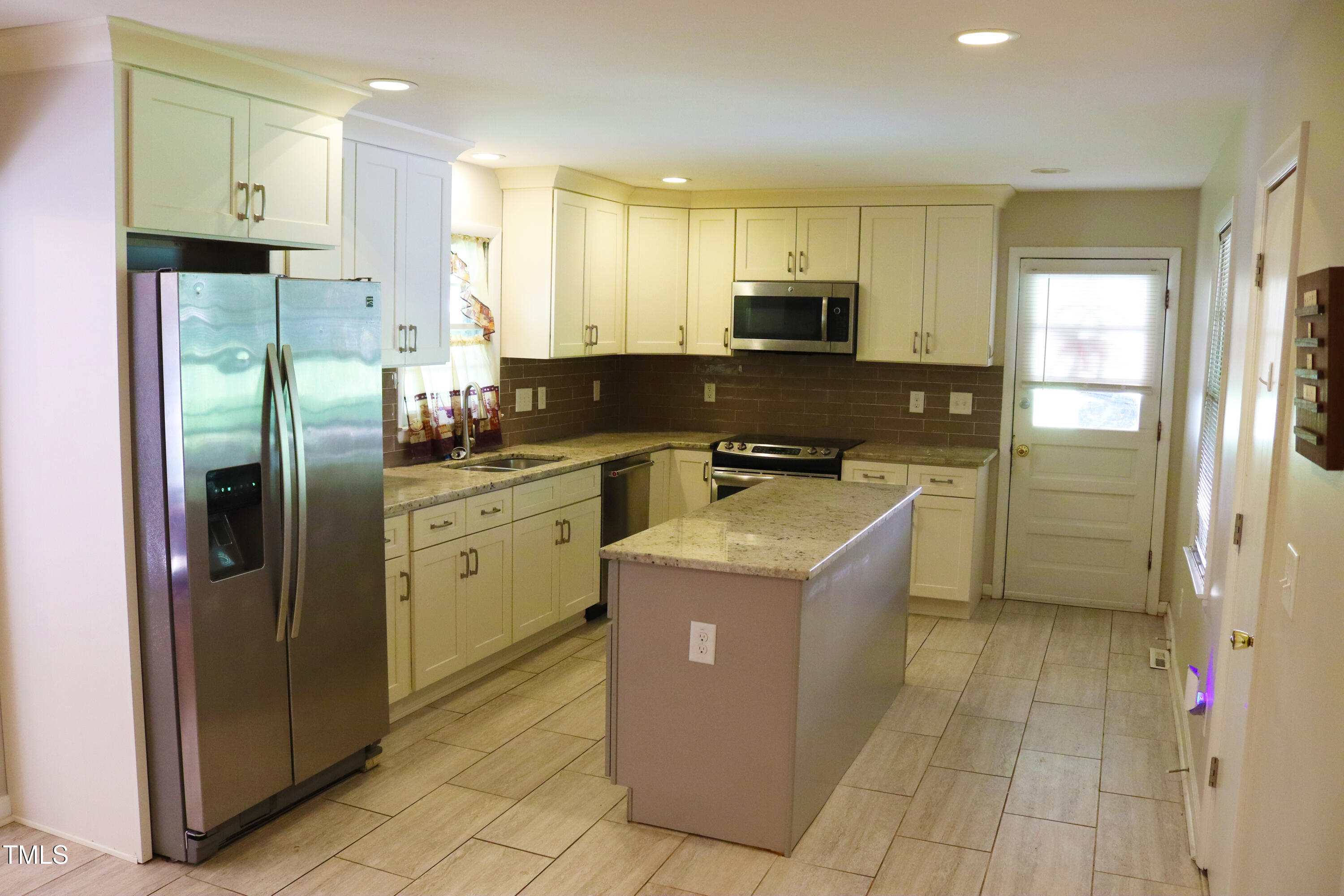 311 Ebon Road
