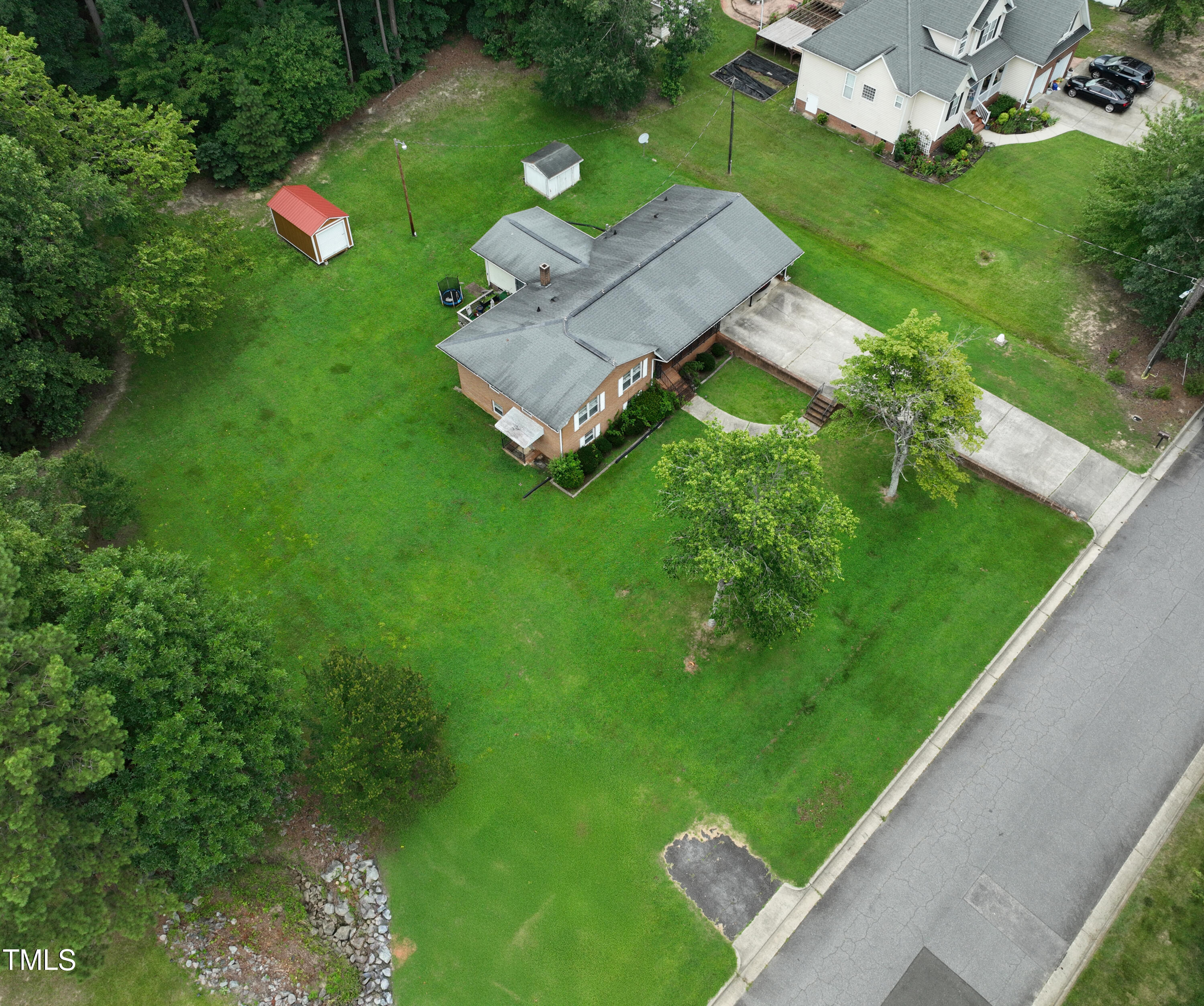 311 Ebon Road