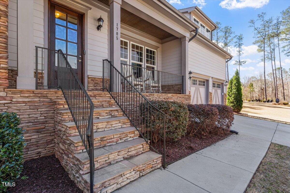 1705 Yates Pond Way