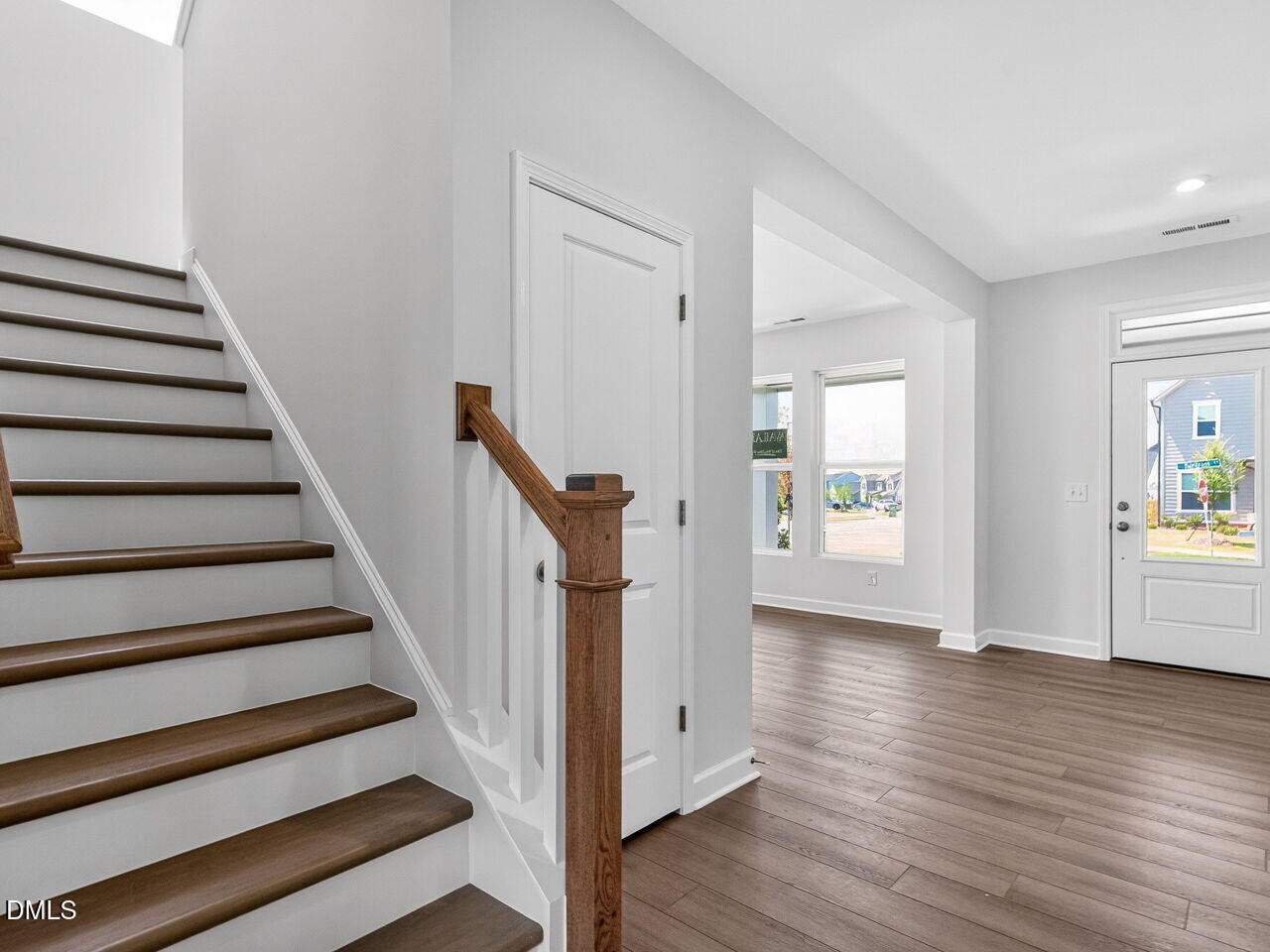 14 Rainbrook Cove