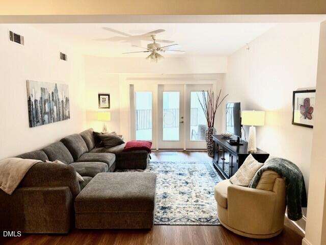 222 Glenwood Avenue 218