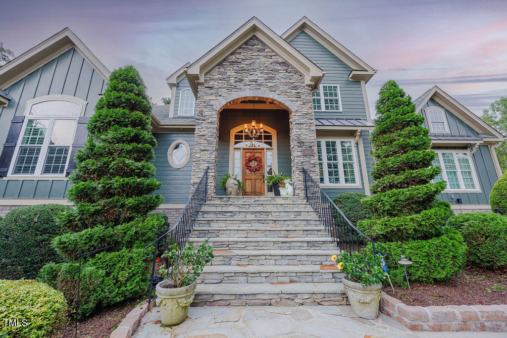23 Watrus Drive