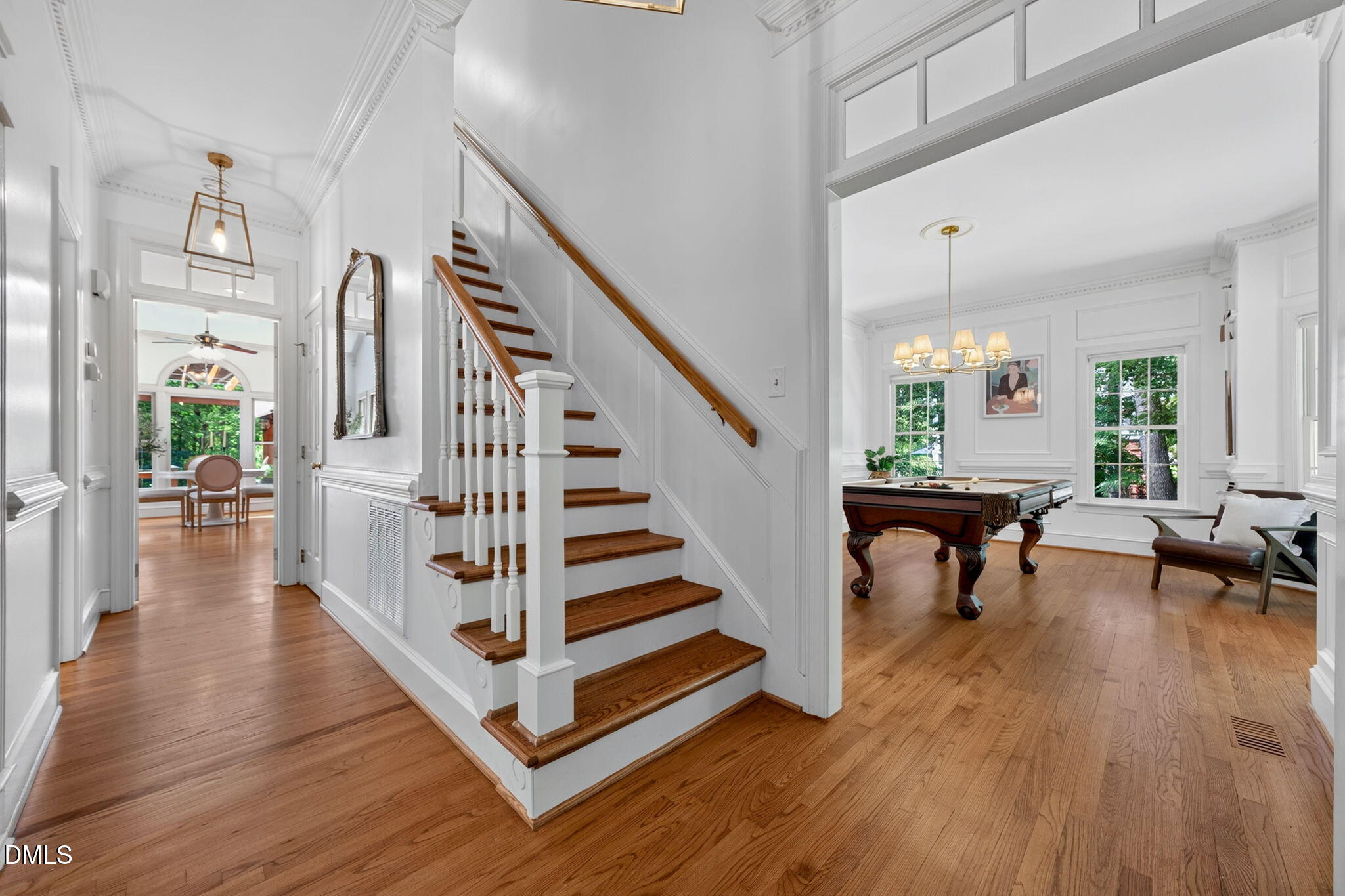 10705 Leslie Drive