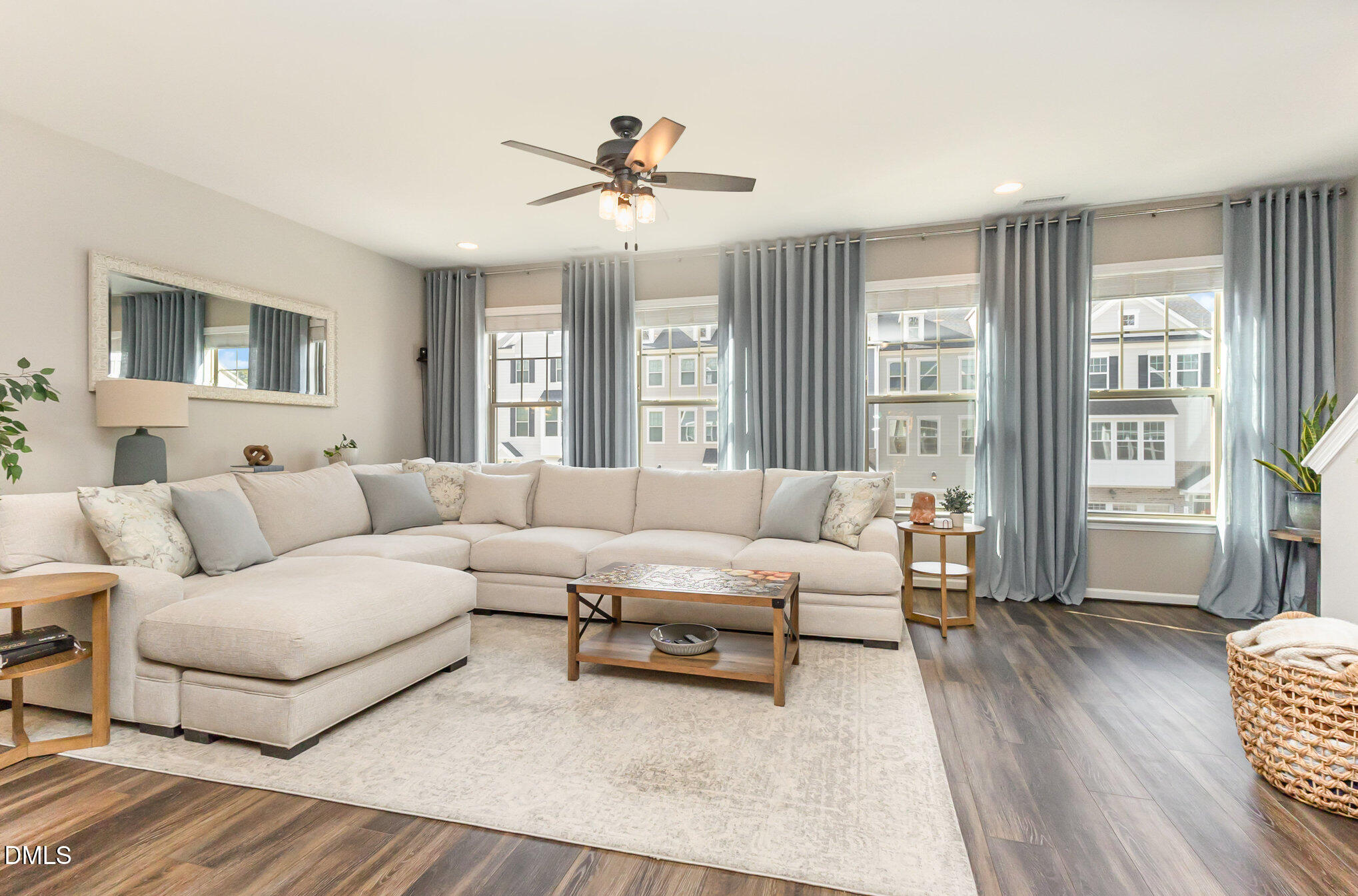 823 Richmont Grove Lane